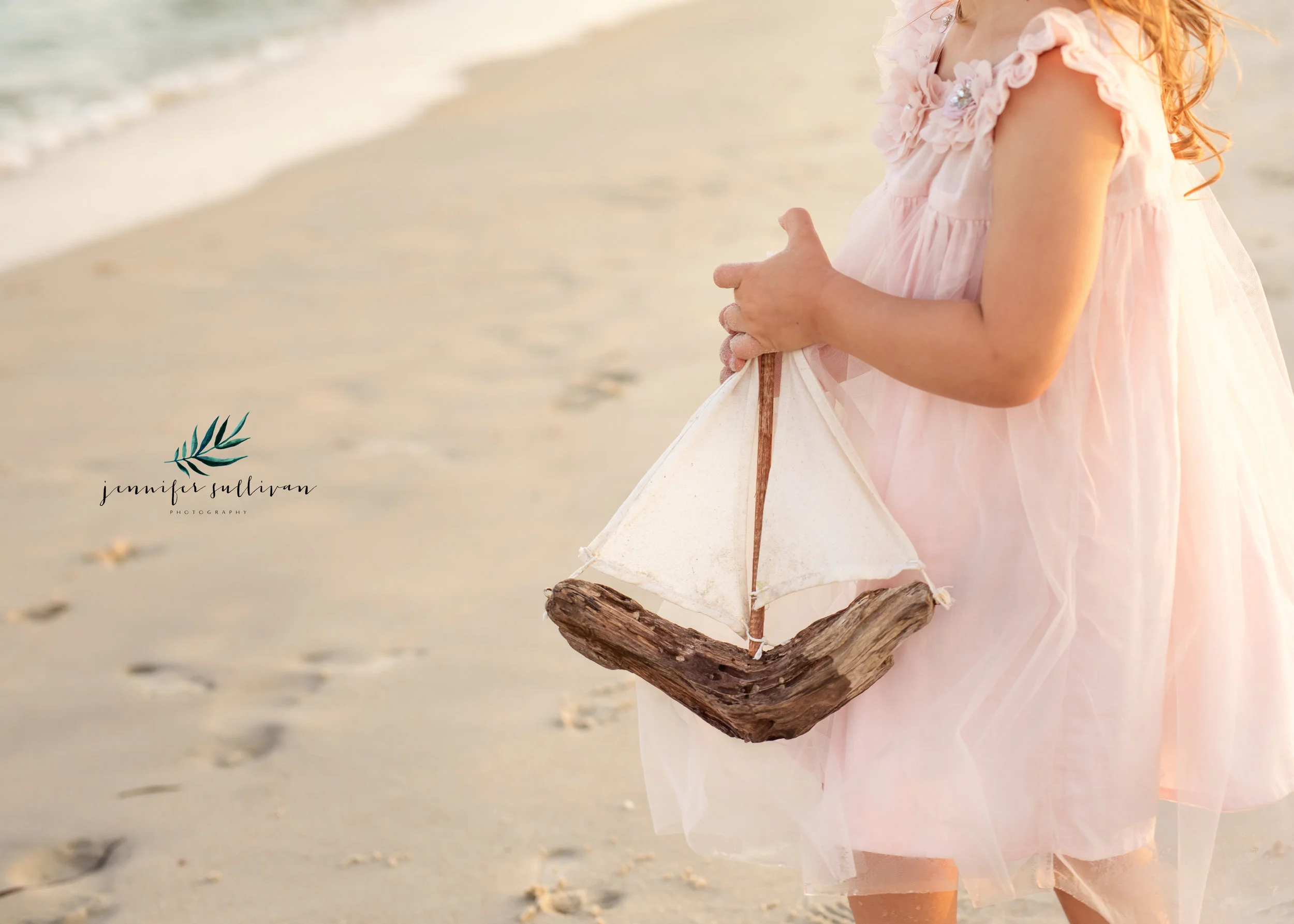 DARTMOUTH-FAMILY-PHOTOGRAPHER-BEACH-PHOTOS-400-11.jpg