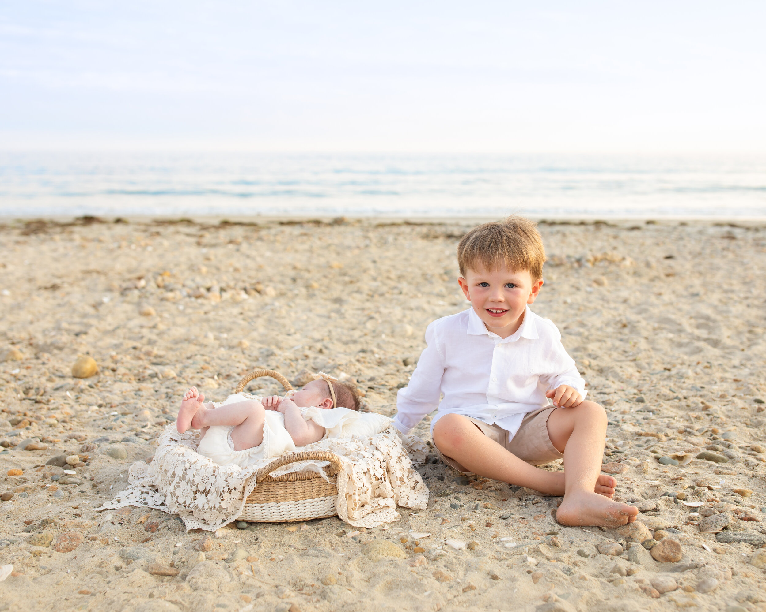 dartmouth-beach-newborn-photographer-101-4.jpg