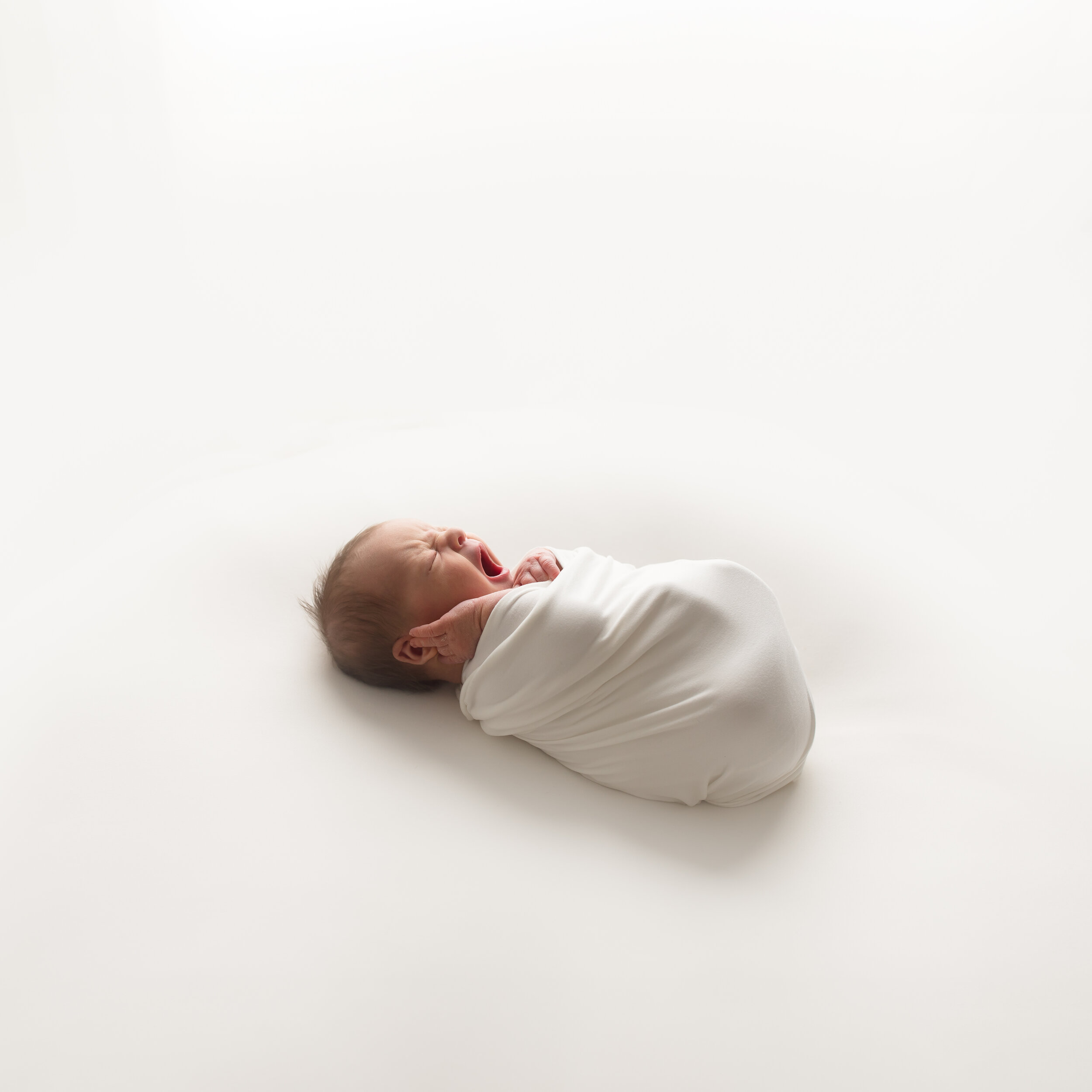 LOCAL-newborn-PHOTOGRAPHER-DARTMOUTH-101-2.jpg
