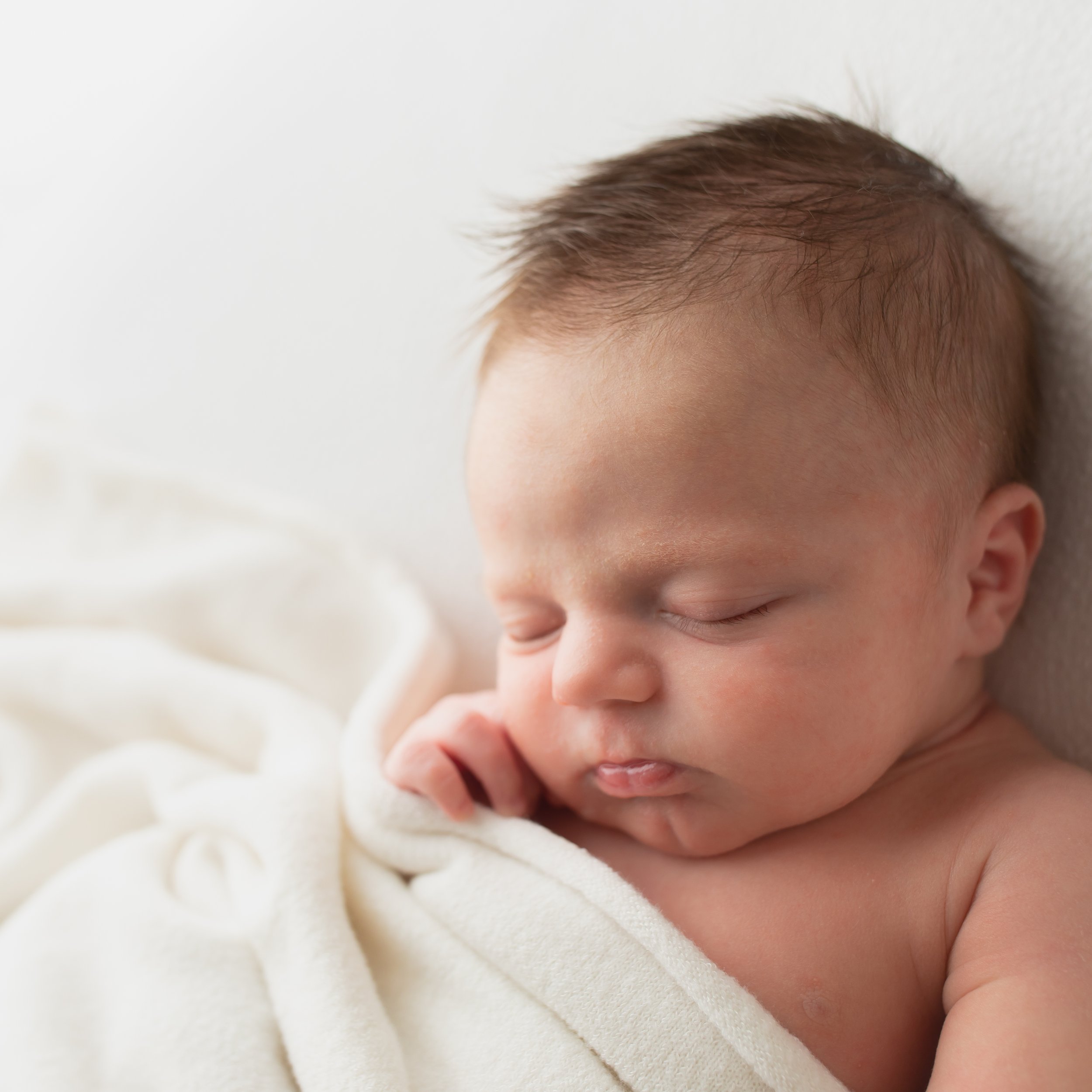 charleston-newborn-photographer-4.jpg