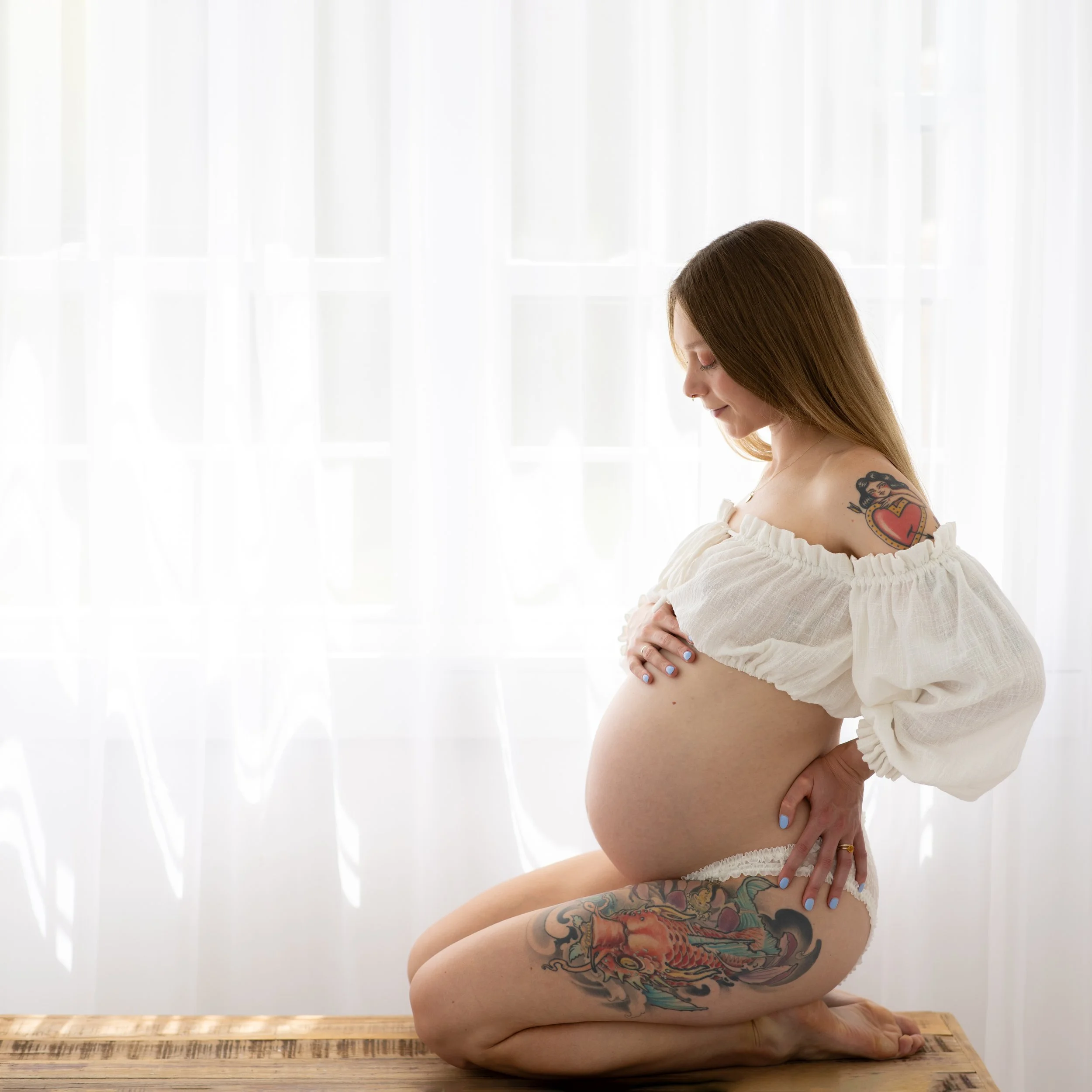 CHARLESTON-MATERNITY-PHOTOGRAPHER-2.jpg