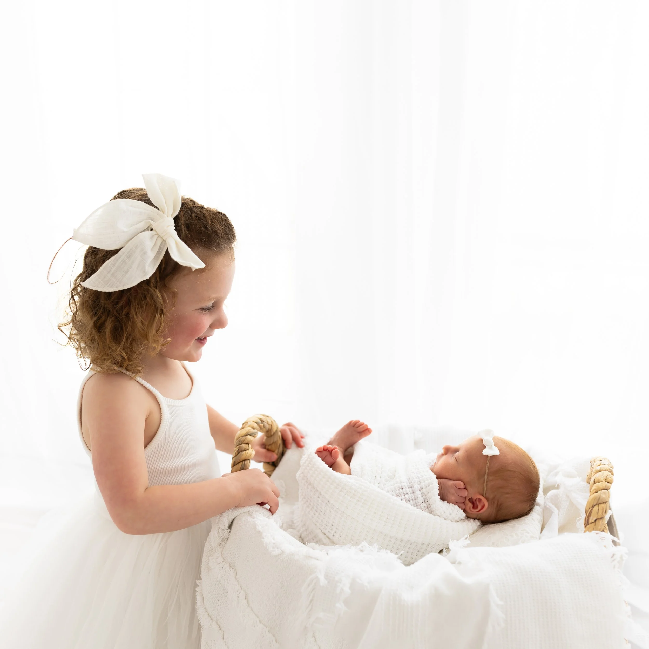 DARTMOUTH-NEWBORN-PHOTOGRAPHER-2.jpg