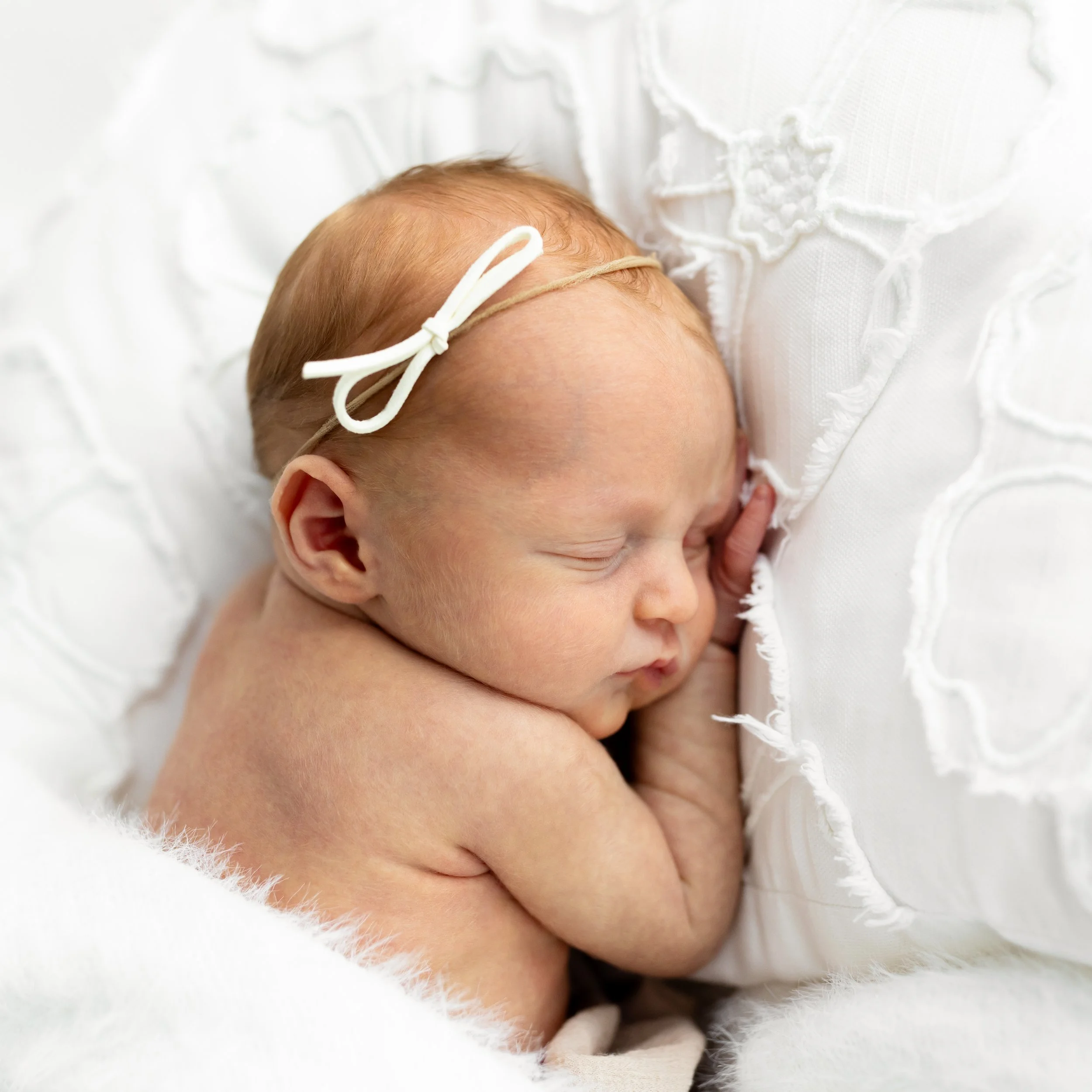 DARTMOUTH-NEWBORN-PHOTOGRAPHER-5.jpg