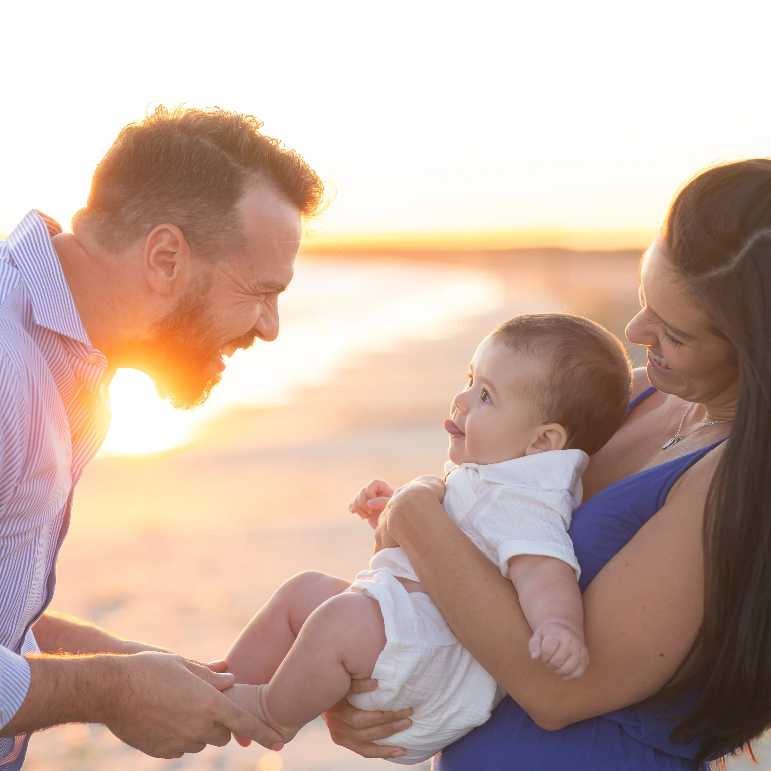 CHARLESTON-BEACH-PHOTOGRAPHER-8.jpg