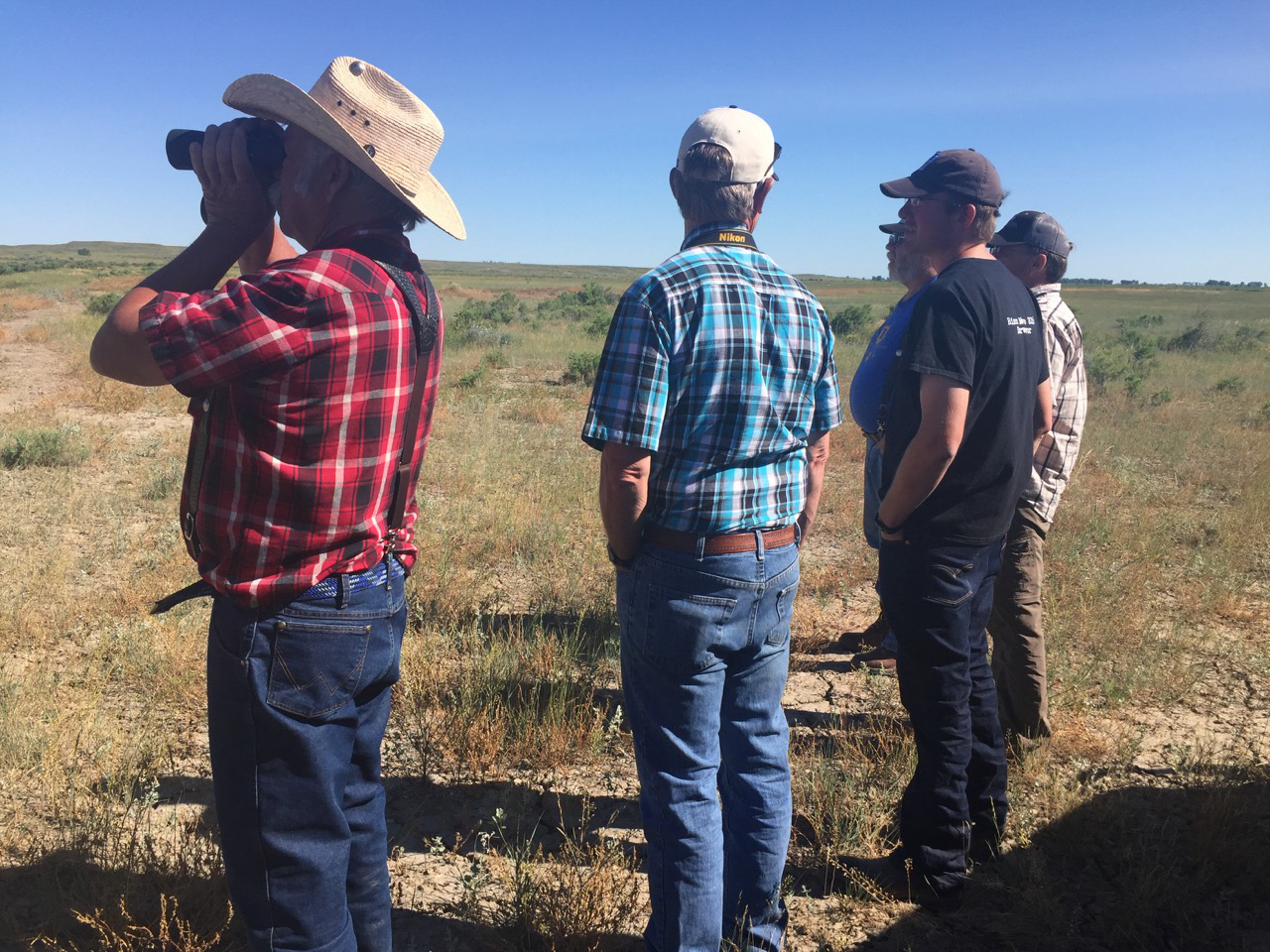 Commercial bison producers touring the APR