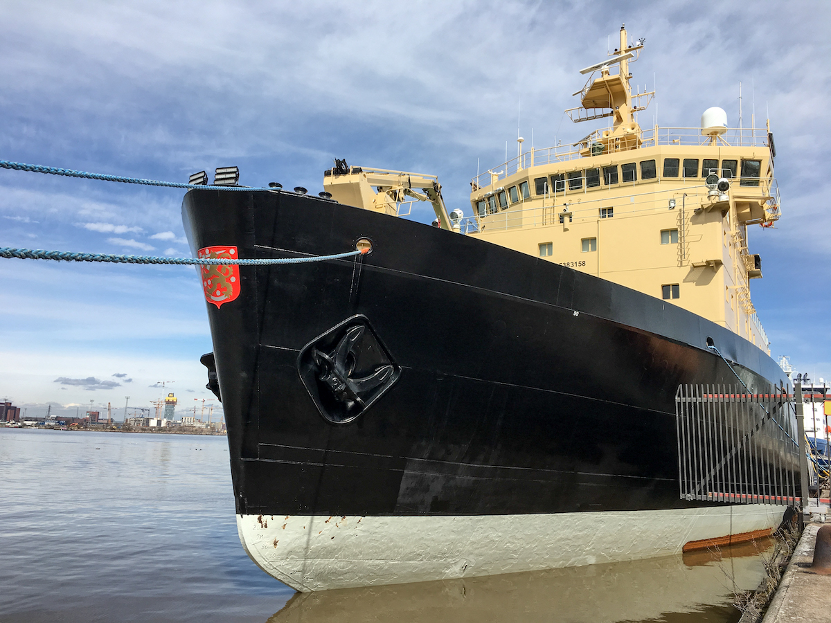 Polaris, a Finnish icebreaker