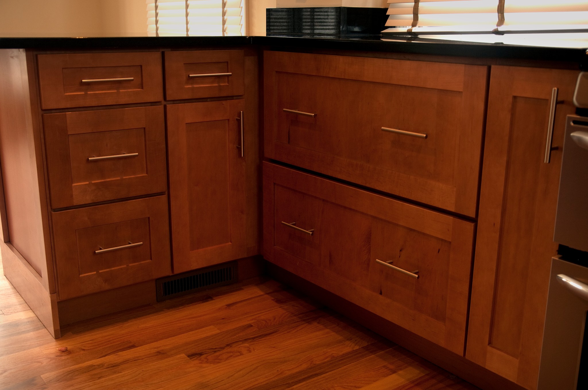 kitchen cabinets.jpg