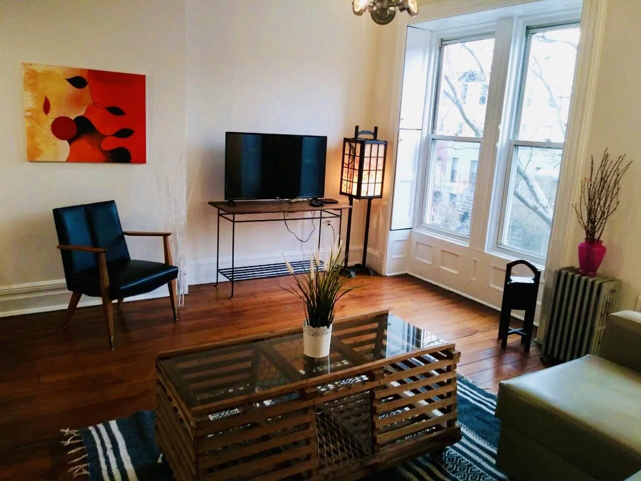 281A Halsey Street, apt.2