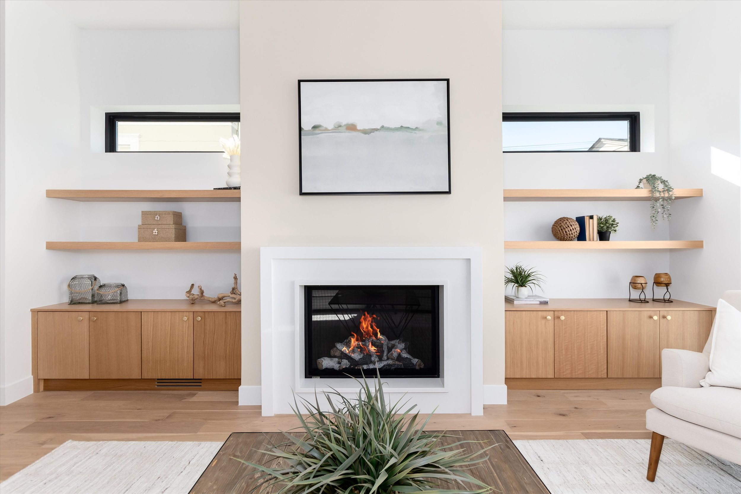 46-12-Living Room.jpg