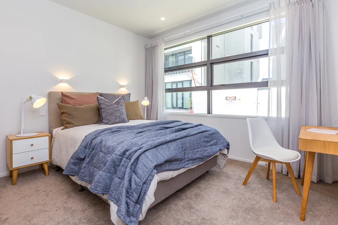 1C 12 Vinegar Lane-7.JPG