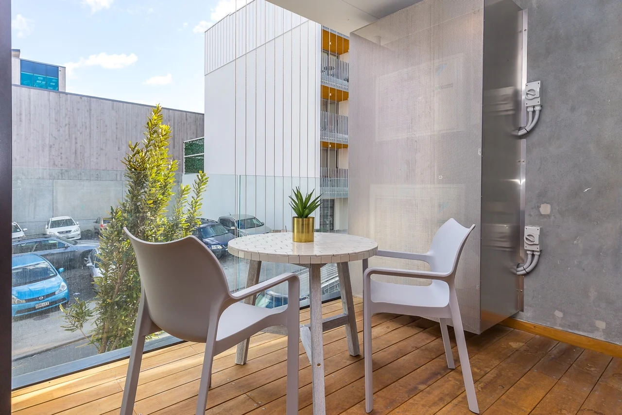 1C 12 Vinegar Lane-4.JPG