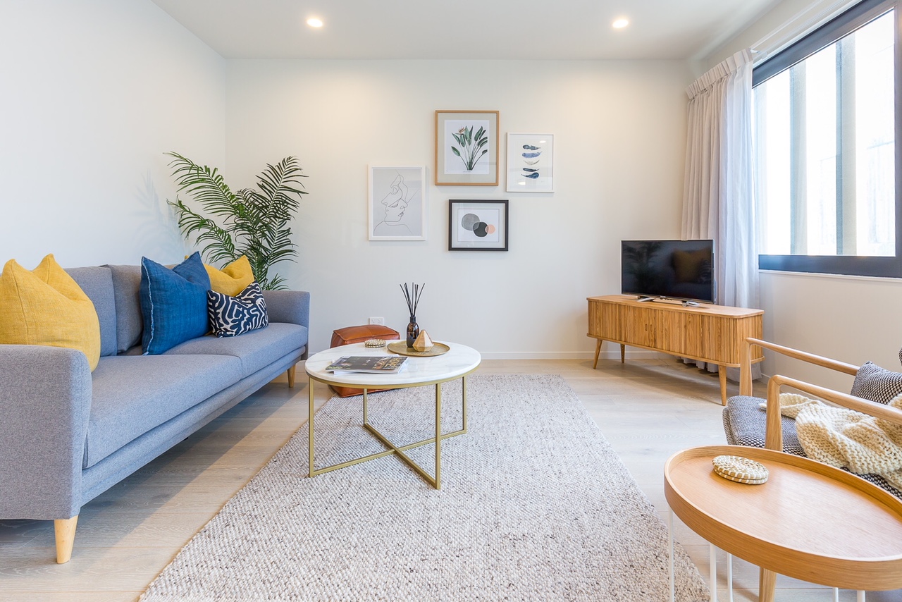 1C 12 Vinegar Lane-3.JPG