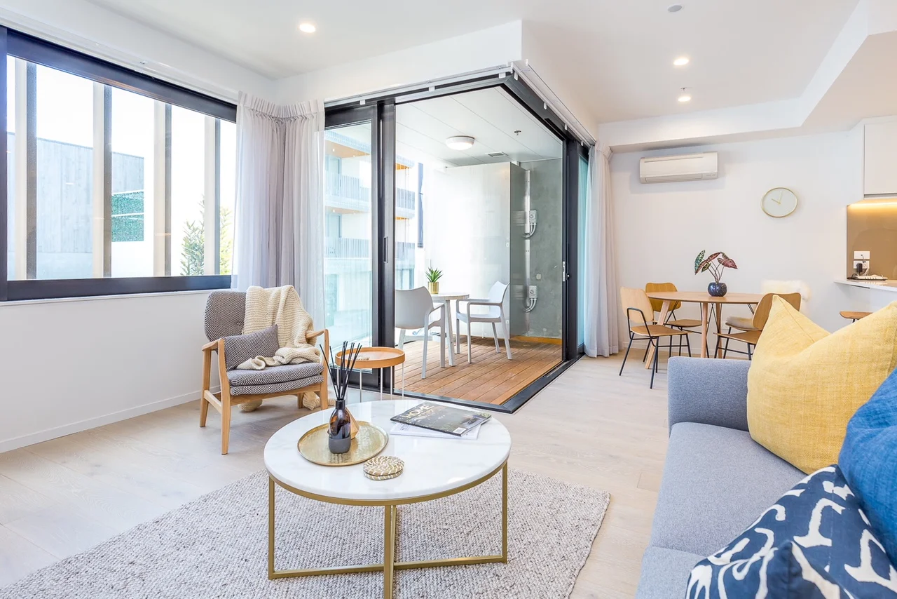 1C 12 Vinegar Lane-2.JPG