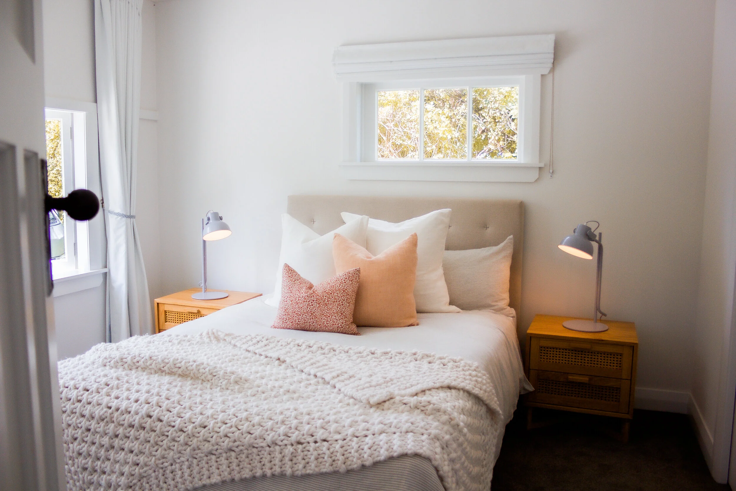 Owairaka Avenue Staging