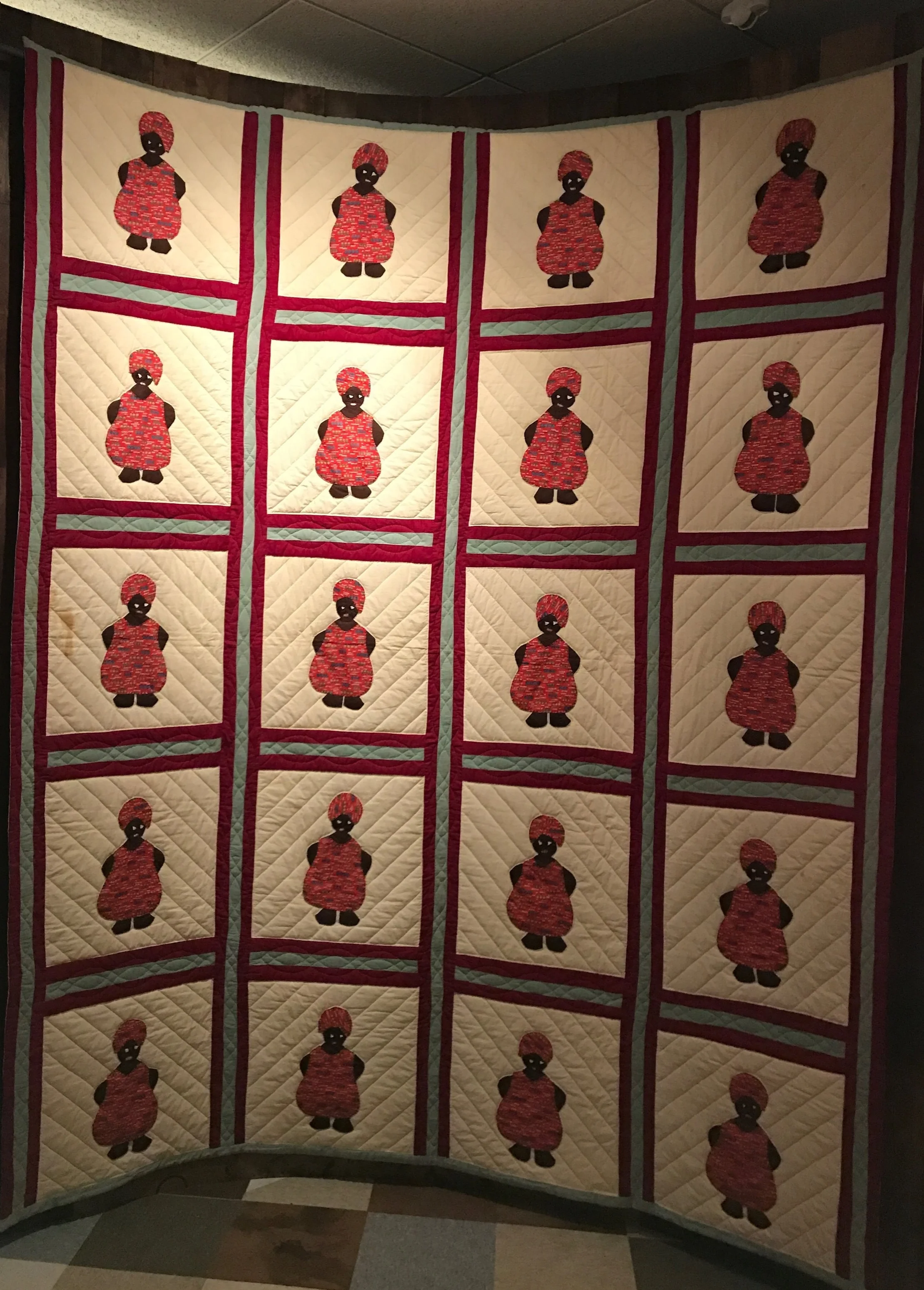 Mammy Quilt, top 1930s, quilting 1981