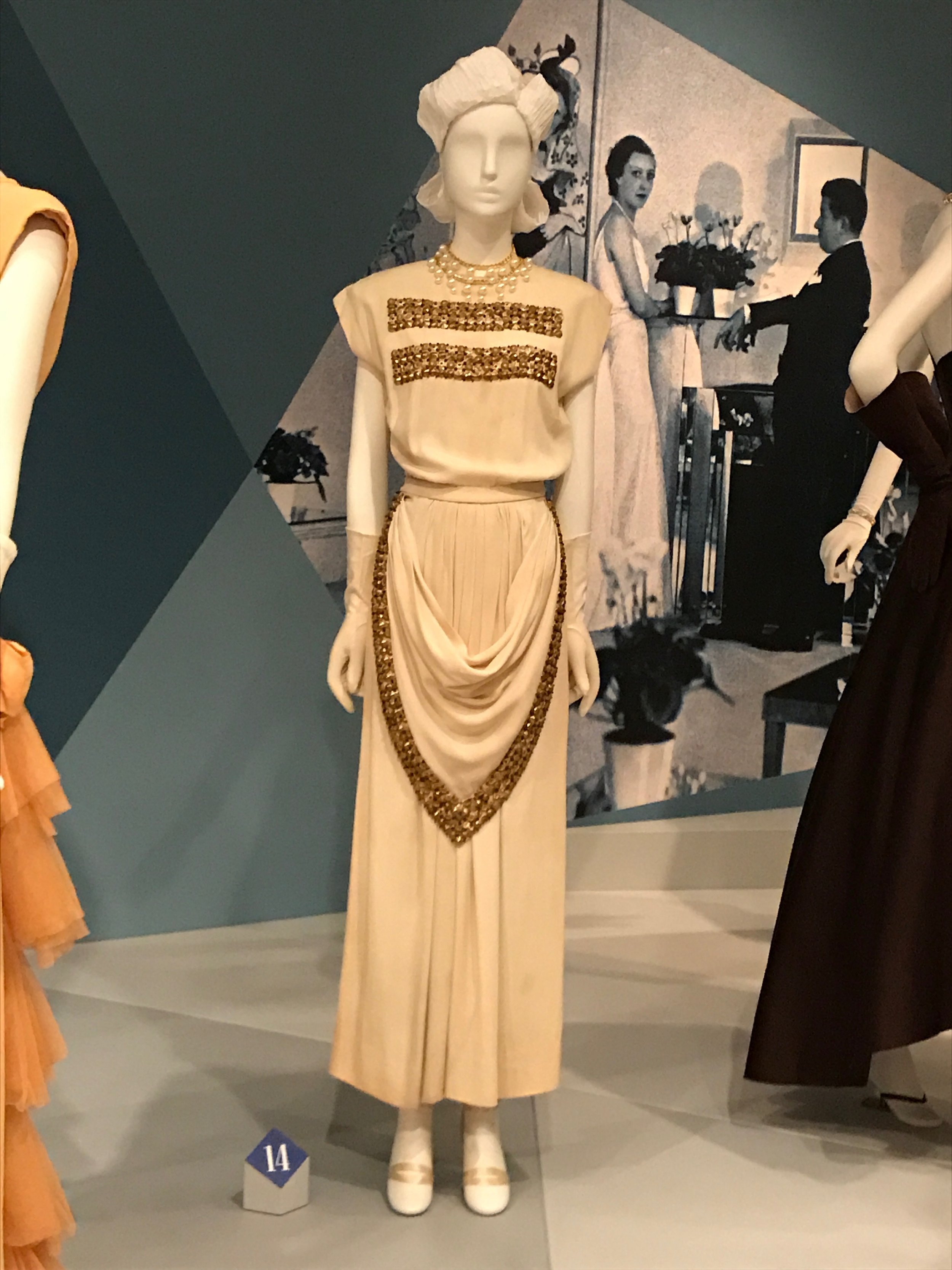  The restored dress, in all its glory 
