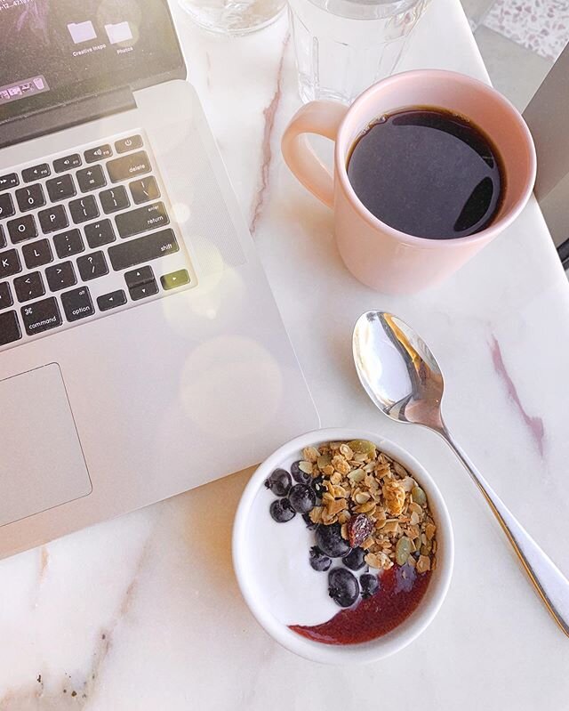 Missing the little moments, like these overnight oats and my favorite table next to the window at @the.wing ✨