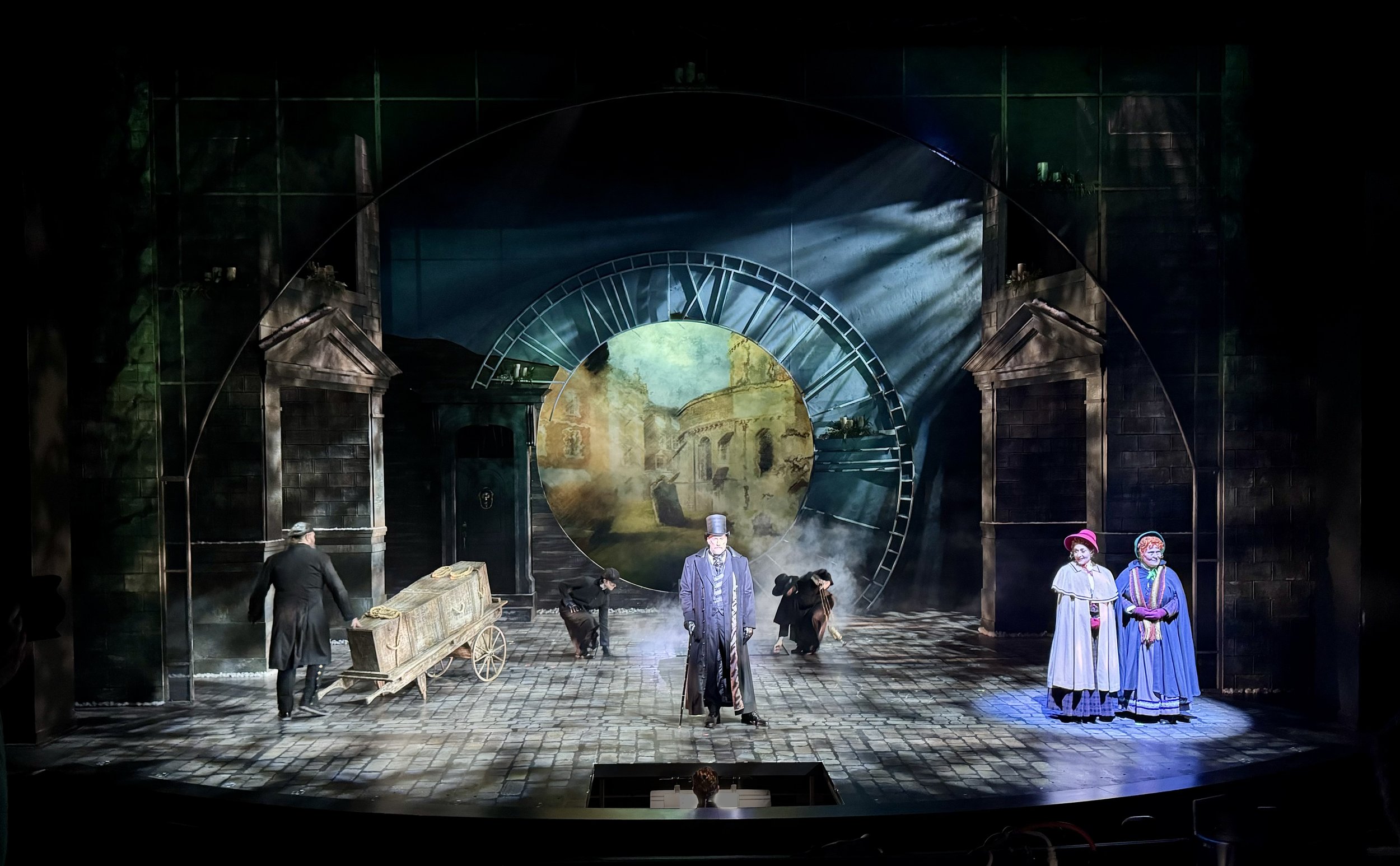 Stephen Gifford A Christmas Carol 2.jpg