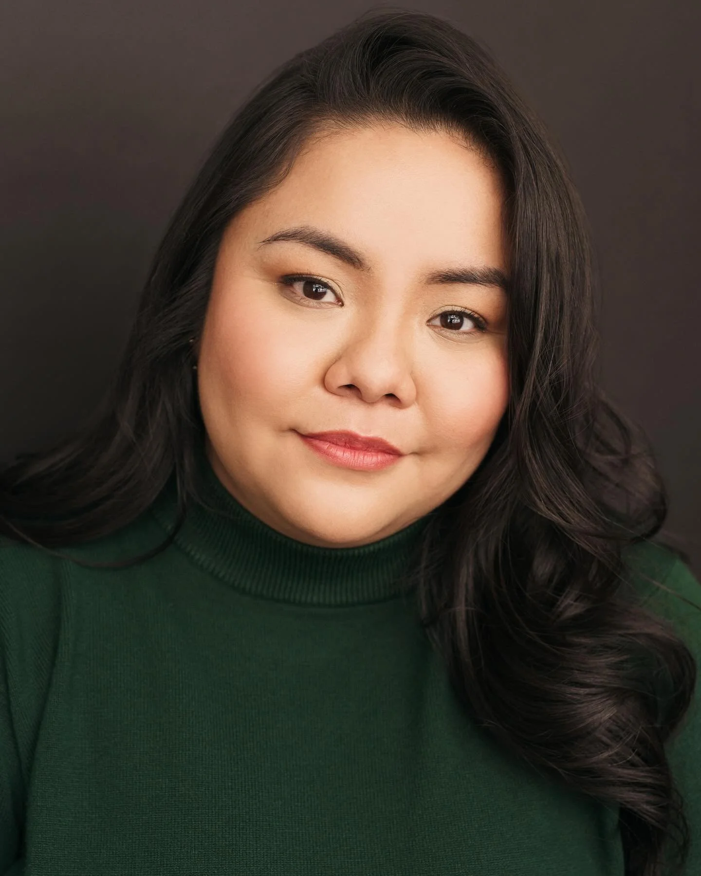 I accidentally went holiday themed with my headshots..oops 
Happy 9 Months until Christmas I guess. 🤣

Thanks again to the dream team @gaetzphoto &amp; @beckygee_makeup