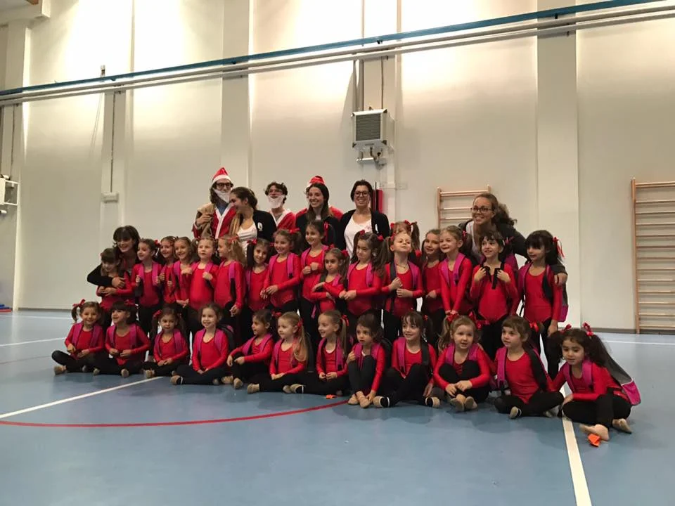 DURANTE LA LEZIONE NATALIZIA A PORTE APERTE