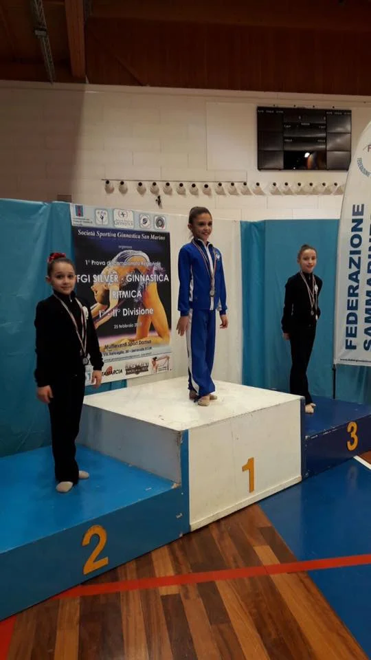 MARTINA STRIOLO SUL SECONDO GRADINO DEL PODIO E MARTINA BONDI SUL TERZO