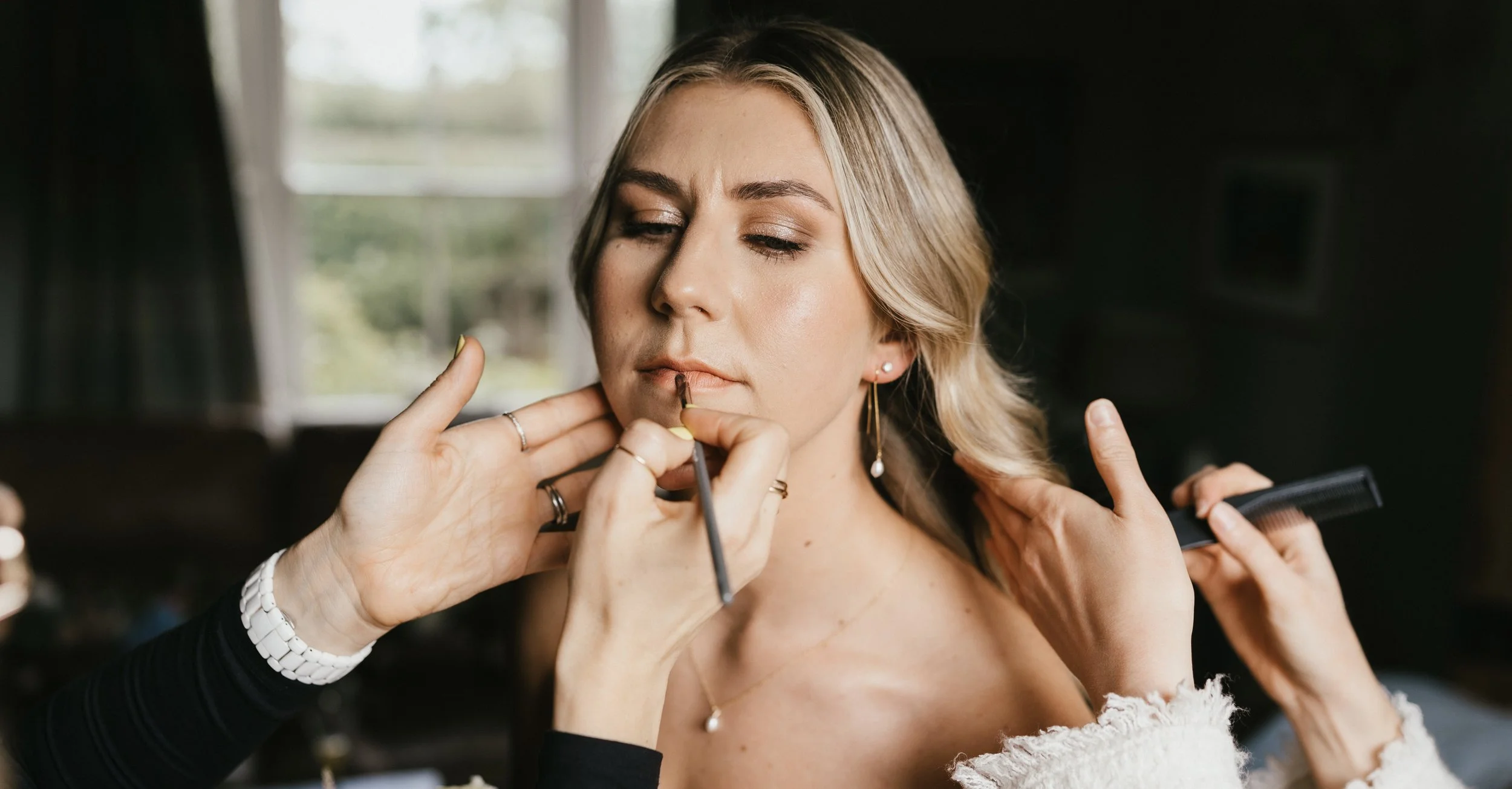 Do I really need a Bridal Makeup Artist? - How to choose the right one for you.