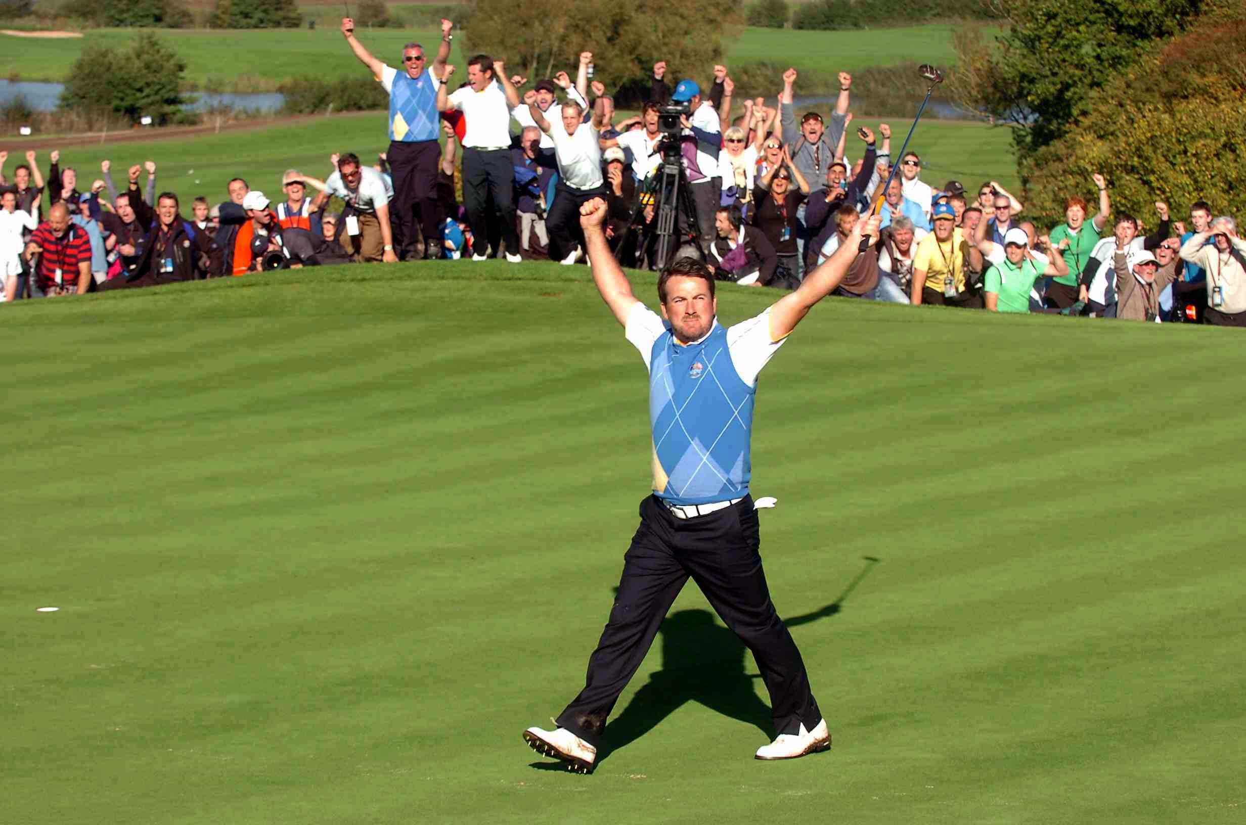 Graeme McDowell sinks the winning putt at the Ryder Cup, Celtic Manor Resort.