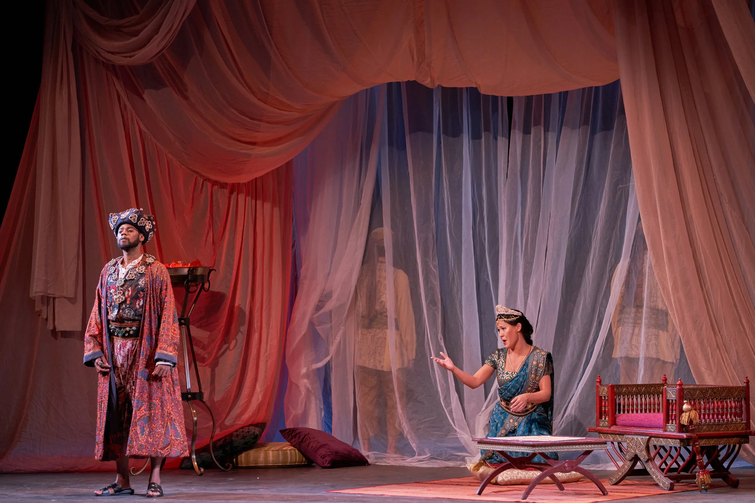 The Pearl Fishers - Kyle Oliver as Zurga, Hanna Brammer as Leila - photo by Rod Millington_Dress-2_537.JPG