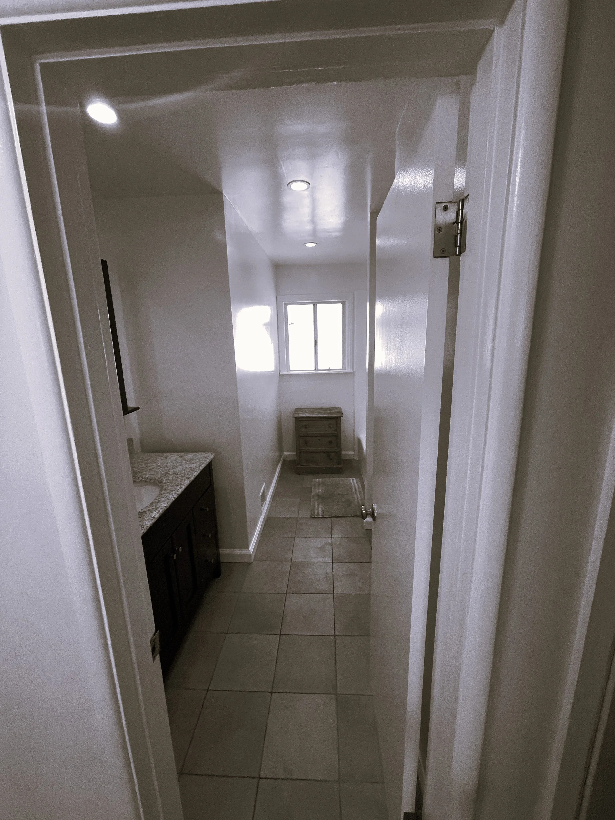 Hallway Bathroom - Before