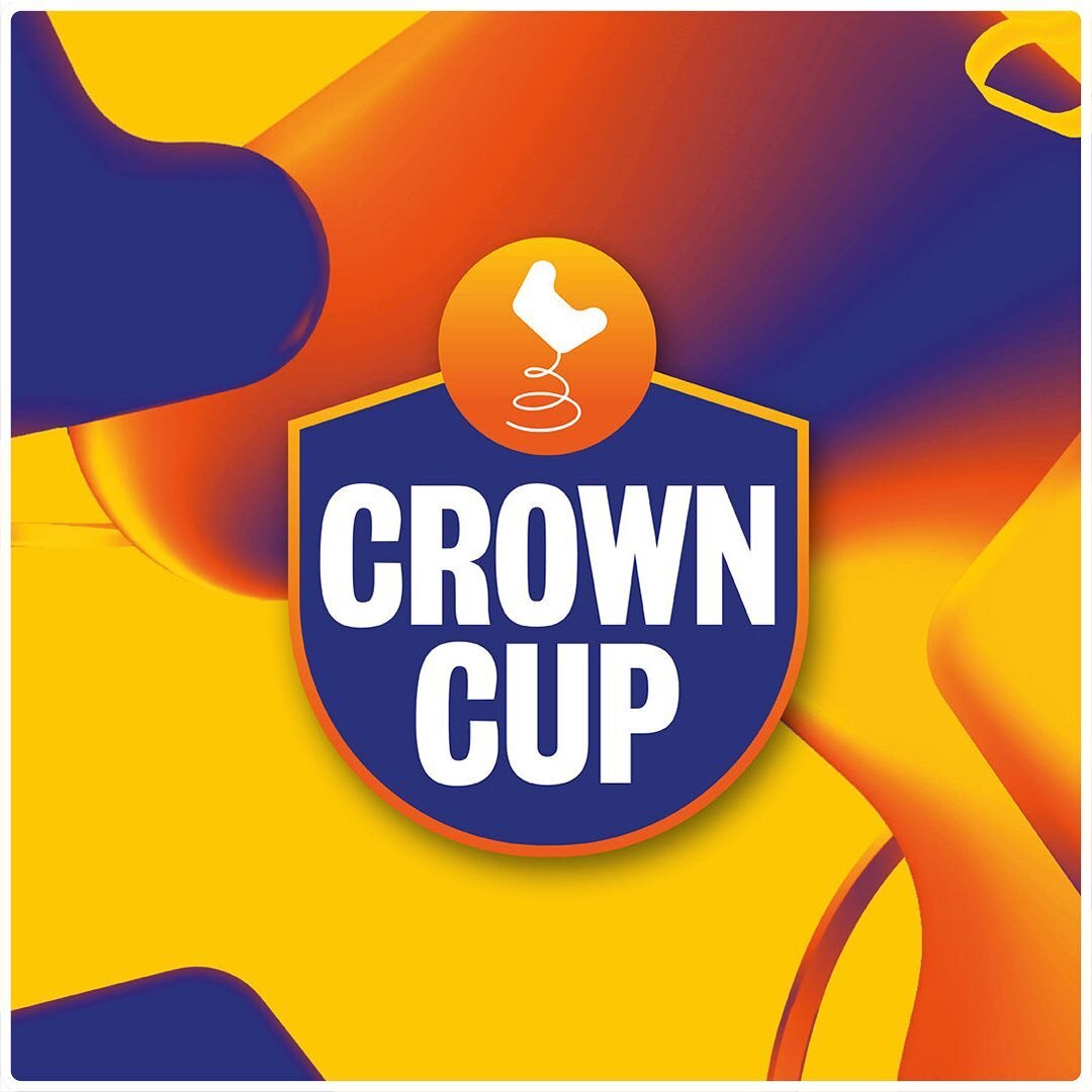 Crown Cup 2020 brought together 6 teams of three, each featuring a pro Twitch Streamer, a celebrity comedian, and a lucky Twitch Prime member. 
&bull;
Along with Apex gameplay, we highlighted standup comedy, the subject of which was chosen and voted 