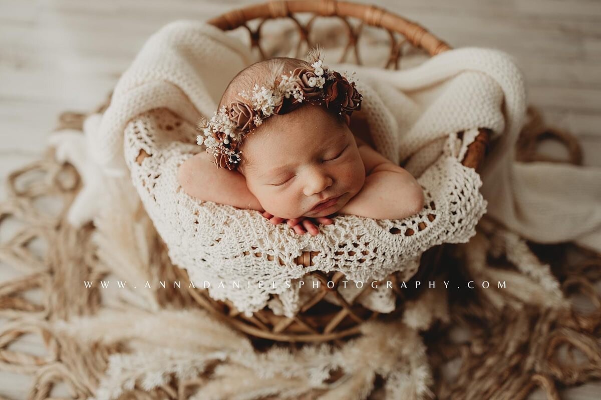 Sweet baby Lettie! 🤍

#perryga #perrygafamilyphotographer #newbornphotography #middlegafamilyphotographer #middleganewbornphotographer #familyphotography #newbornphotographer