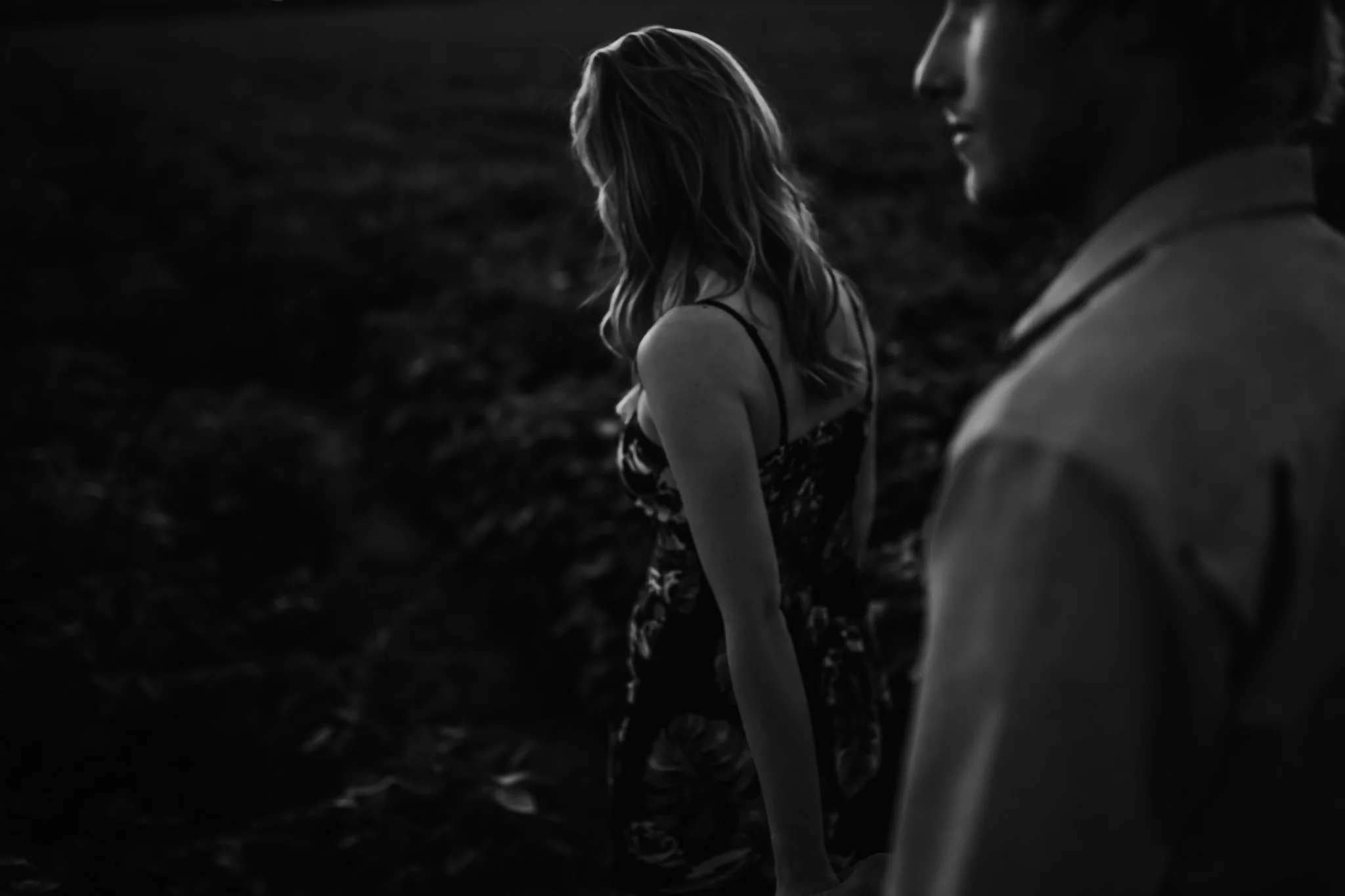 cassie-cook-photography-shelby-farms-engagment-pictures-memphis-wedding-photographer-16.jpg