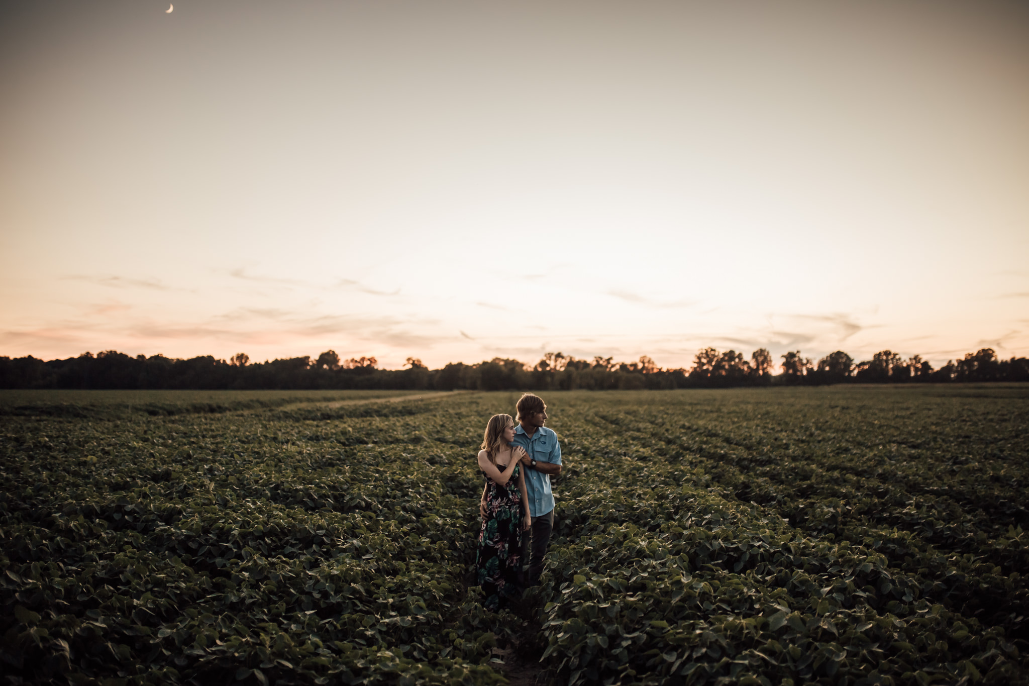 cassie-cook-photography-shelby-farms-engagment-pictures-memphis-wedding-photographer-19.jpg