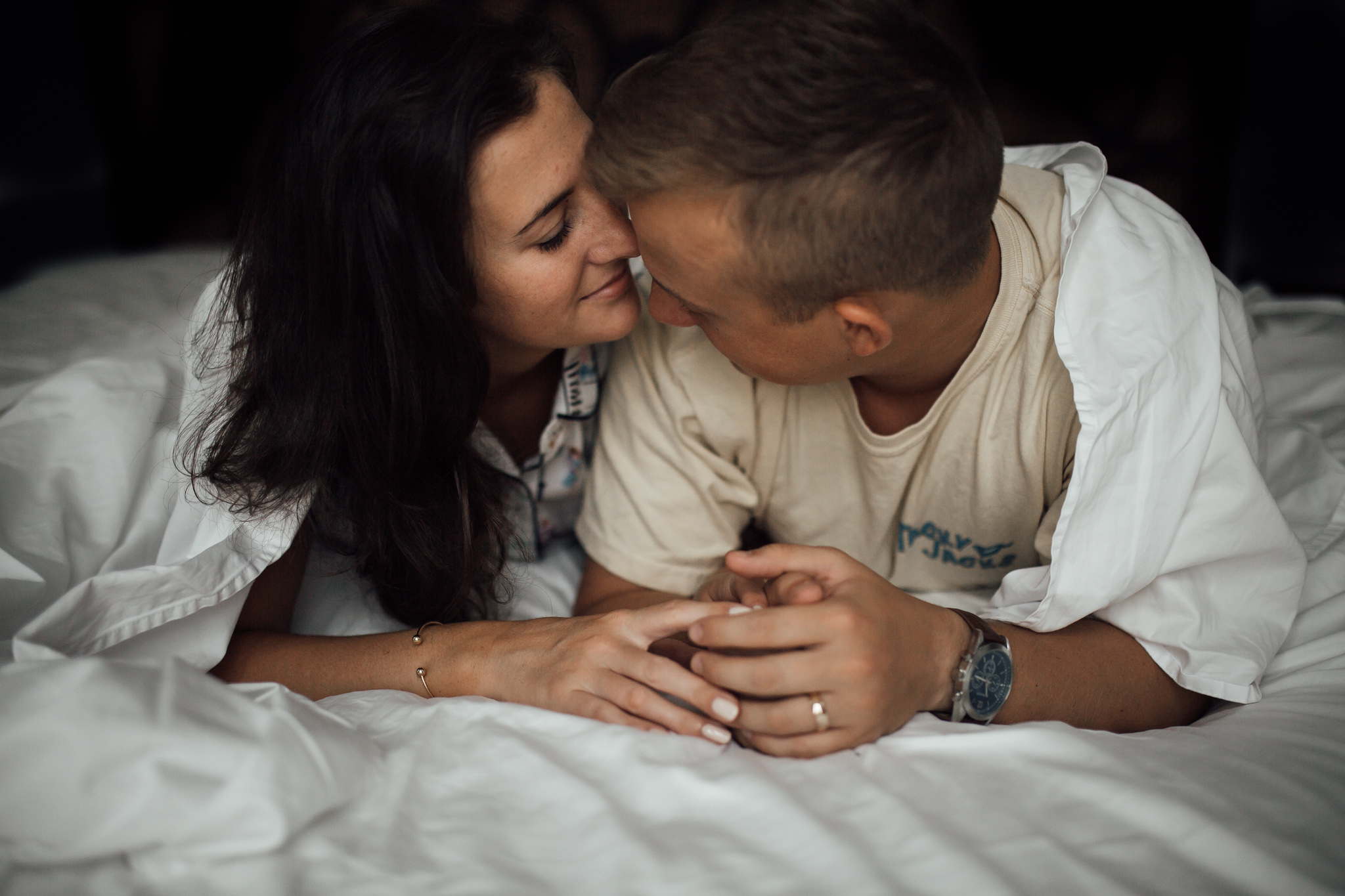 in-home-session-newlyweds-cassie-cook-photography-rosemary-beach-23.jpg