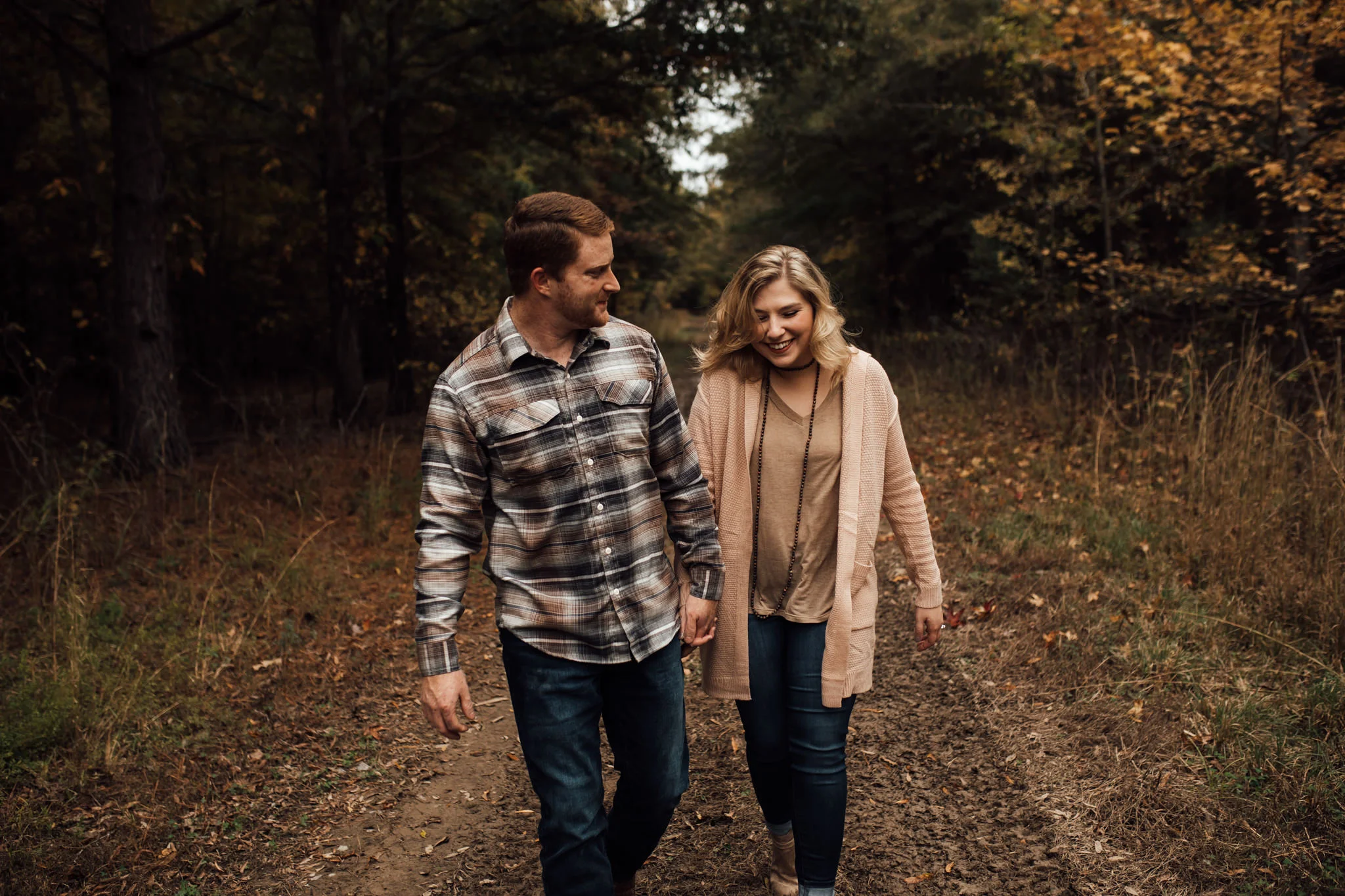 fall-engagement-photoshoot-cassie-cook-photography-memphis-wedding-photographer-4.jpg