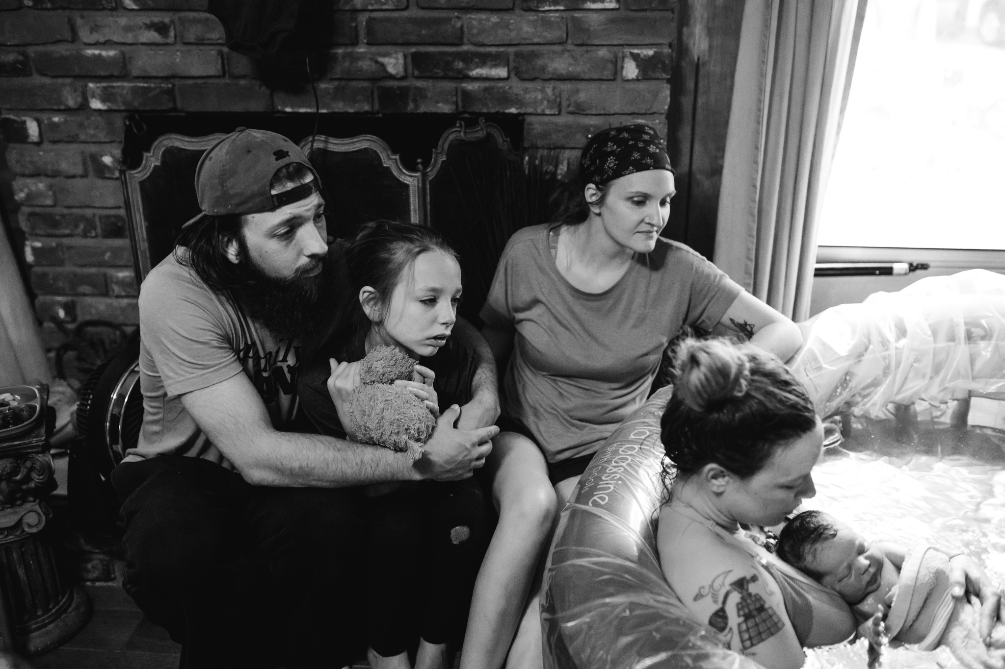 the-warmth-around-you-memphis-brith-photographers-in-home-birth (57 of 78).jpg