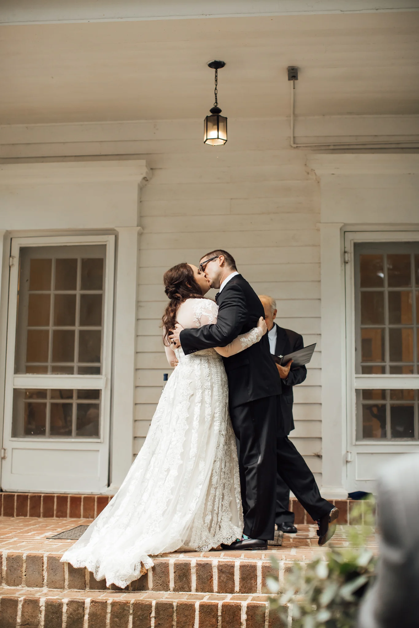 A Memorable Wedding at Rowan Oaks and the Powerhouse in Oxford, MS