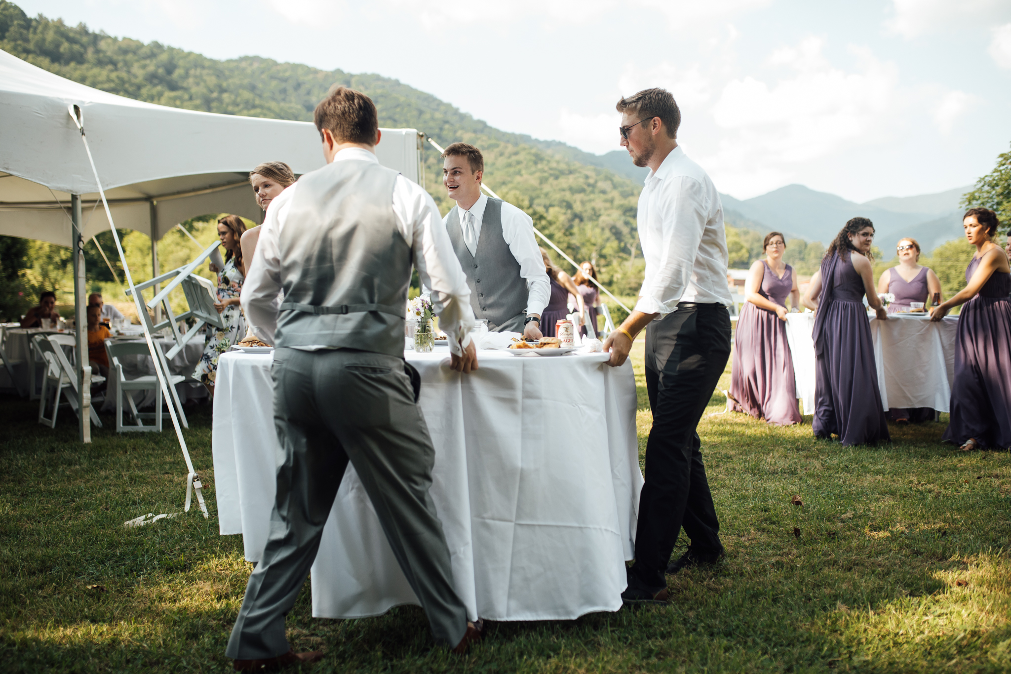 ashville-wedding-photographers-thewarmtharoundyou--backyard-asheville-wedding-mountain-wedding (153 of 244).jpg