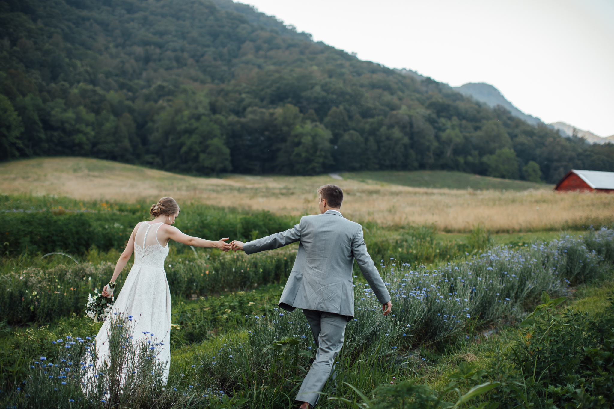 asheville-wedding-photographers-TheBasilicaofSt.Lawrence-IvyCreekFamilyFarm-thewarmtharoundyou (40 of 52).jpg