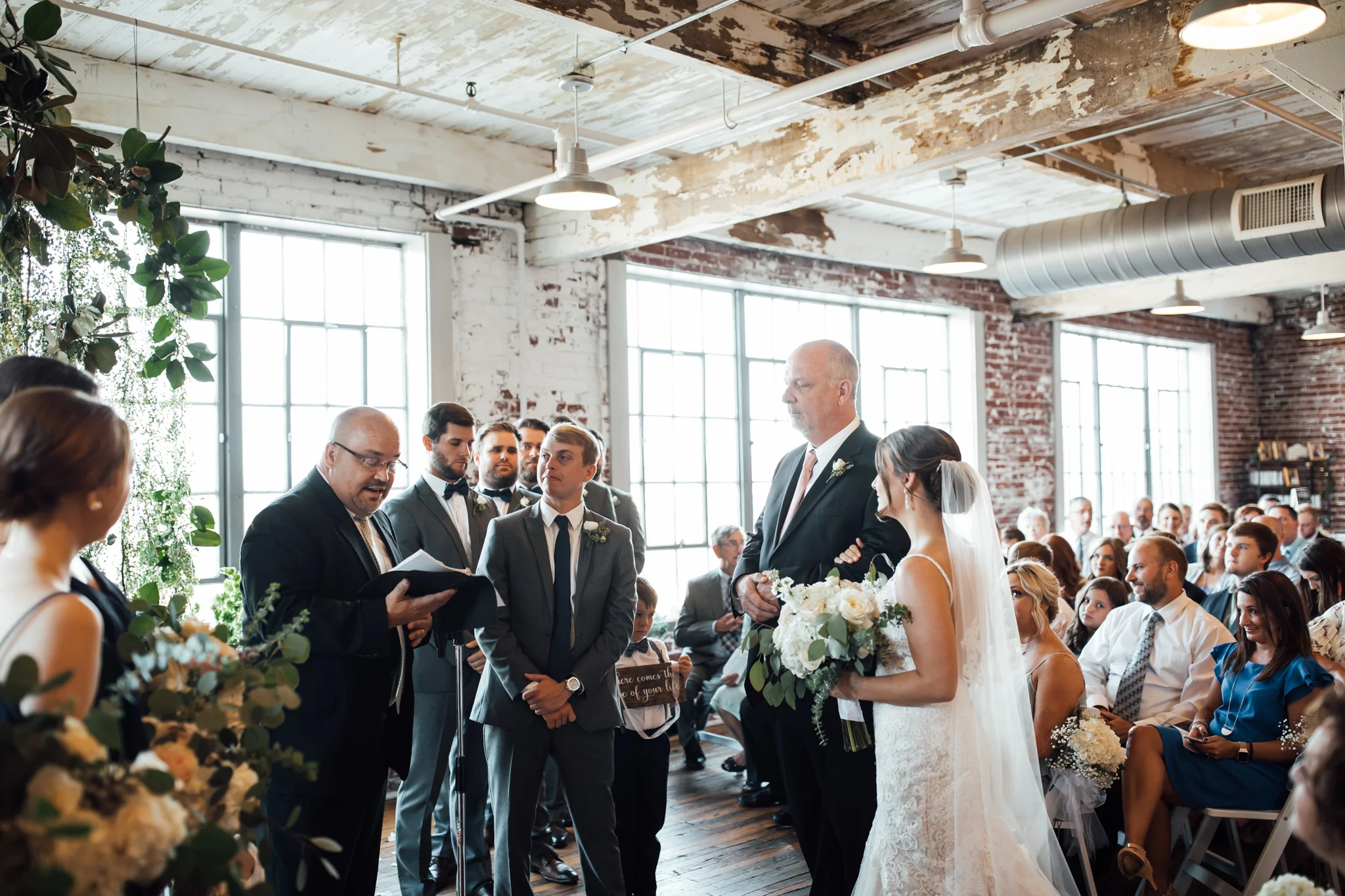 409smain-downtown-memphis-wedding-venue-thewarmtharoundyou (89 of 243).jpg