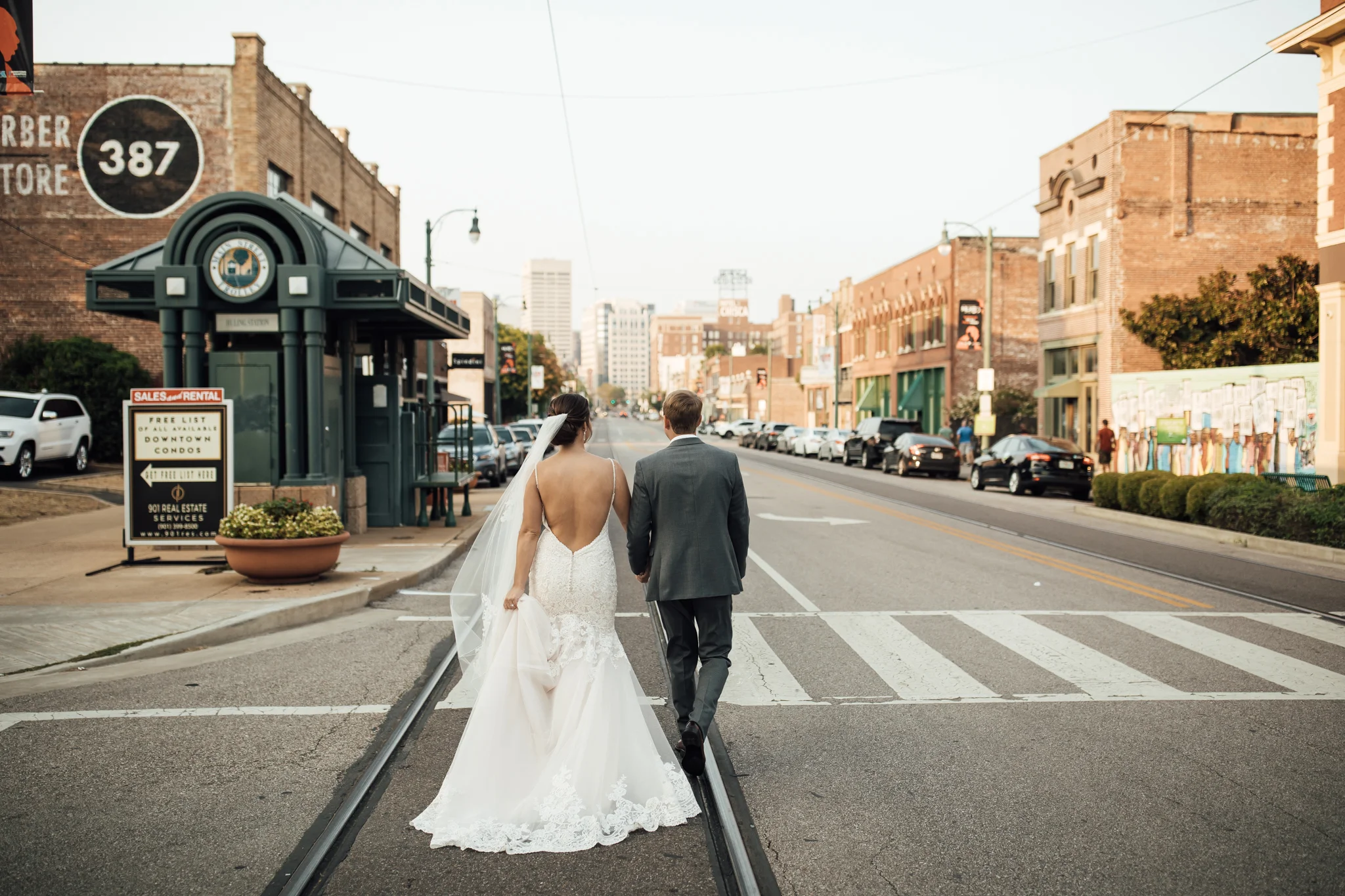 409smain-downtown-memphis-wedding-venue-thewarmtharoundyou (111 of 243).jpg