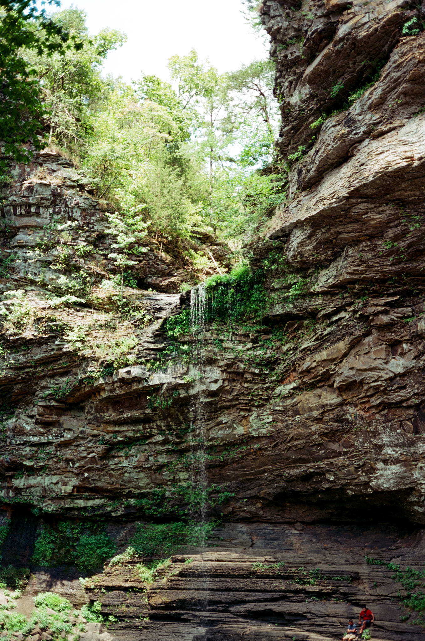 petit-jean-stgate-park-film-thewarmtharoundyou-camping-trip (27 of 37).jpg