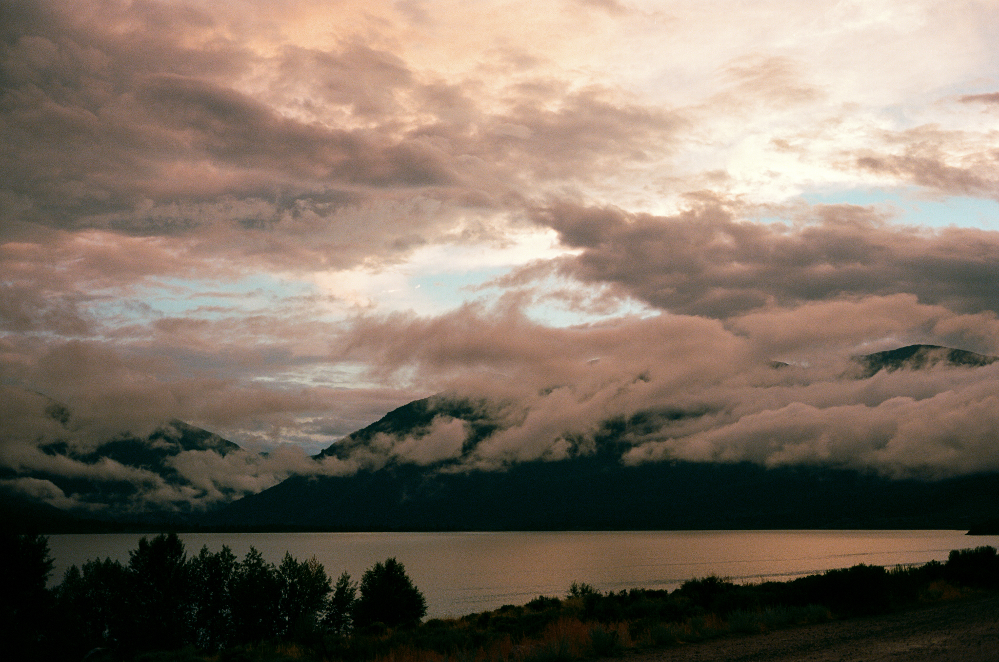 twin-lakes-colorado-aspen-wedding-photographer-thewarmtharoundyou (14 of 18).jpg