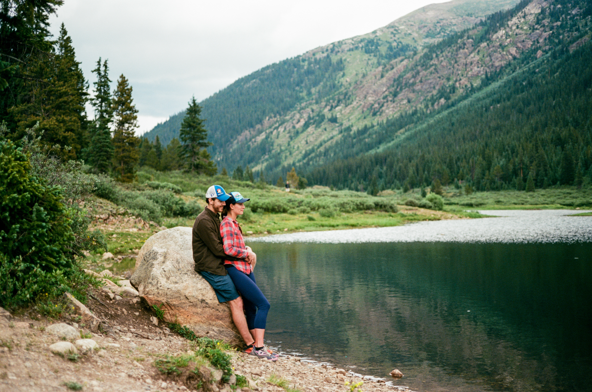 twin-lakes-colorado-wedding-photographer-aspen-thewarmtharoundyou (32 of 43).jpg