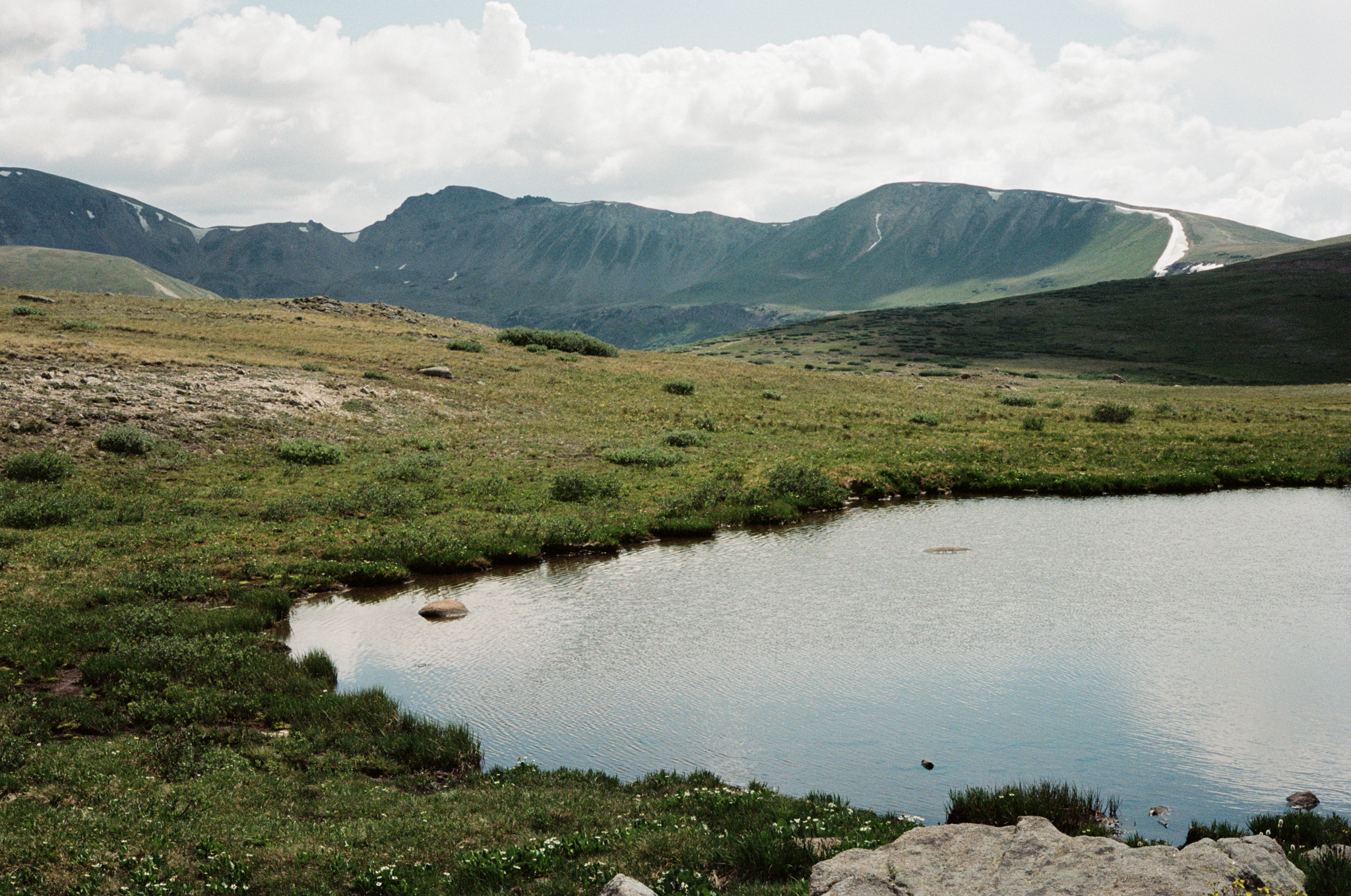 twin-lakes-colorado-wedding-photographer-aspen-thewarmtharoundyou (3 of 7).jpg