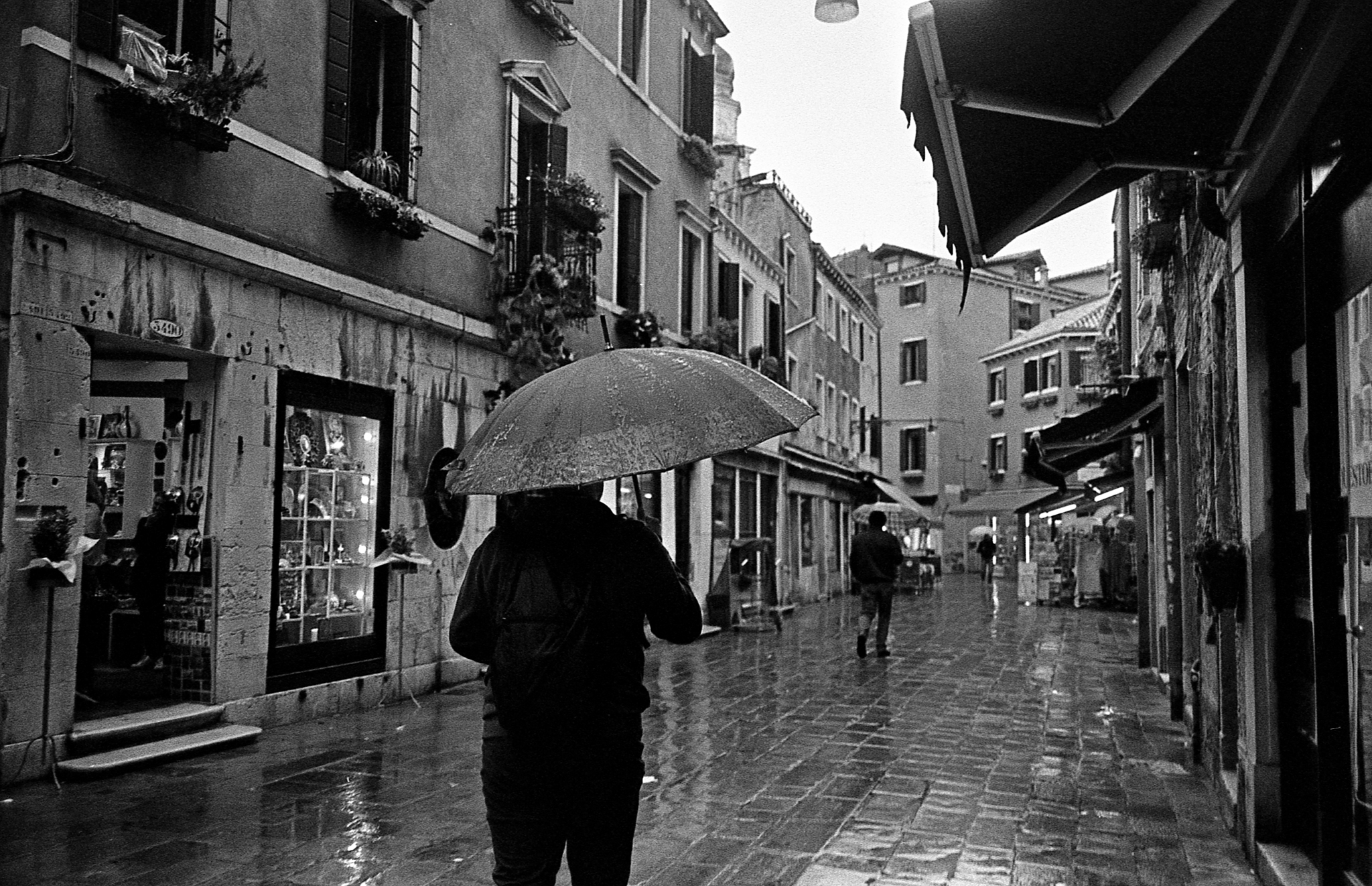 venice-italy-honeymoon (4 of 10).jpg