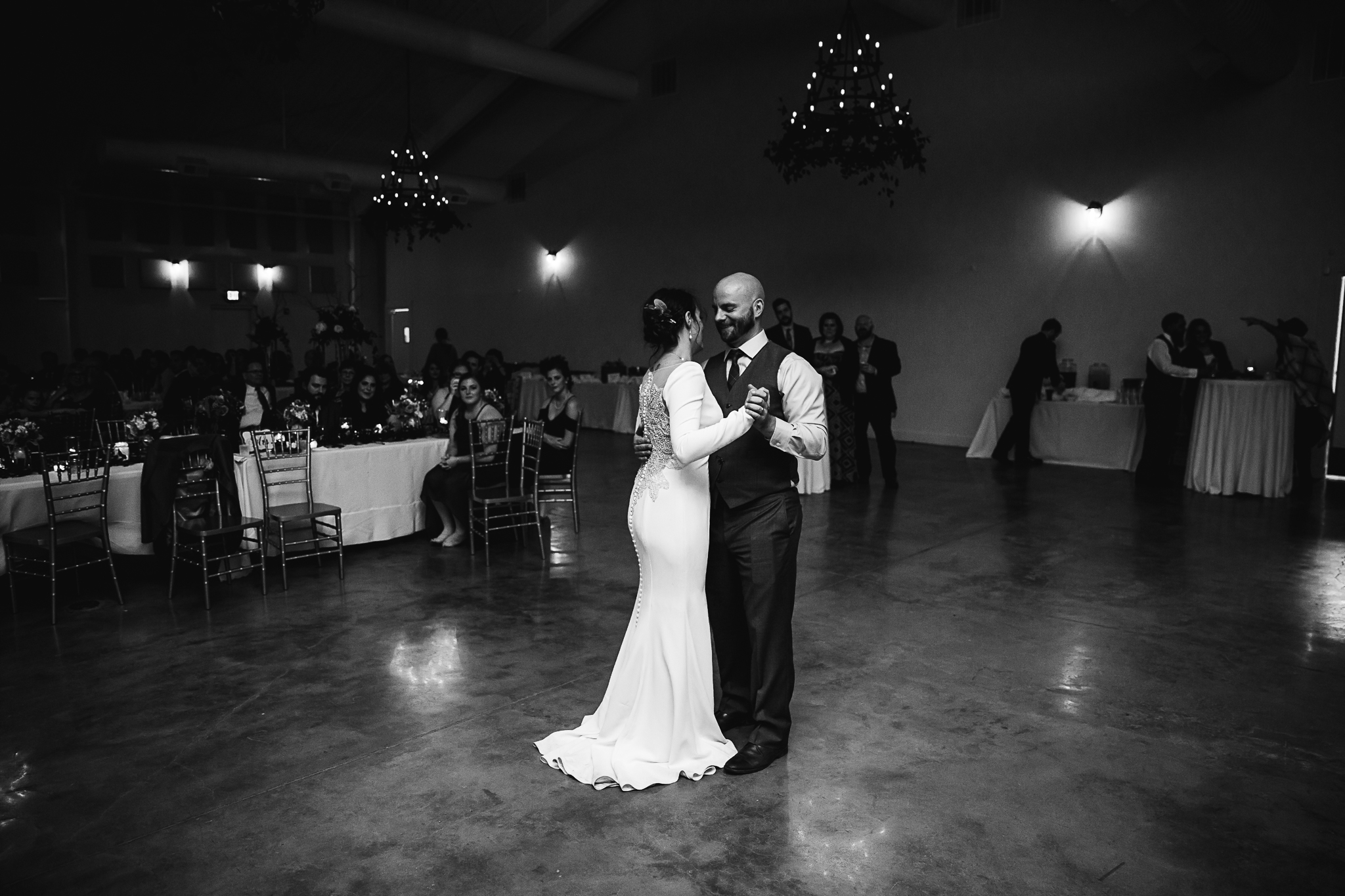 Caitlin-and-Bryan-Avon-Acres-Memphis-TN-Wedding-223.jpg