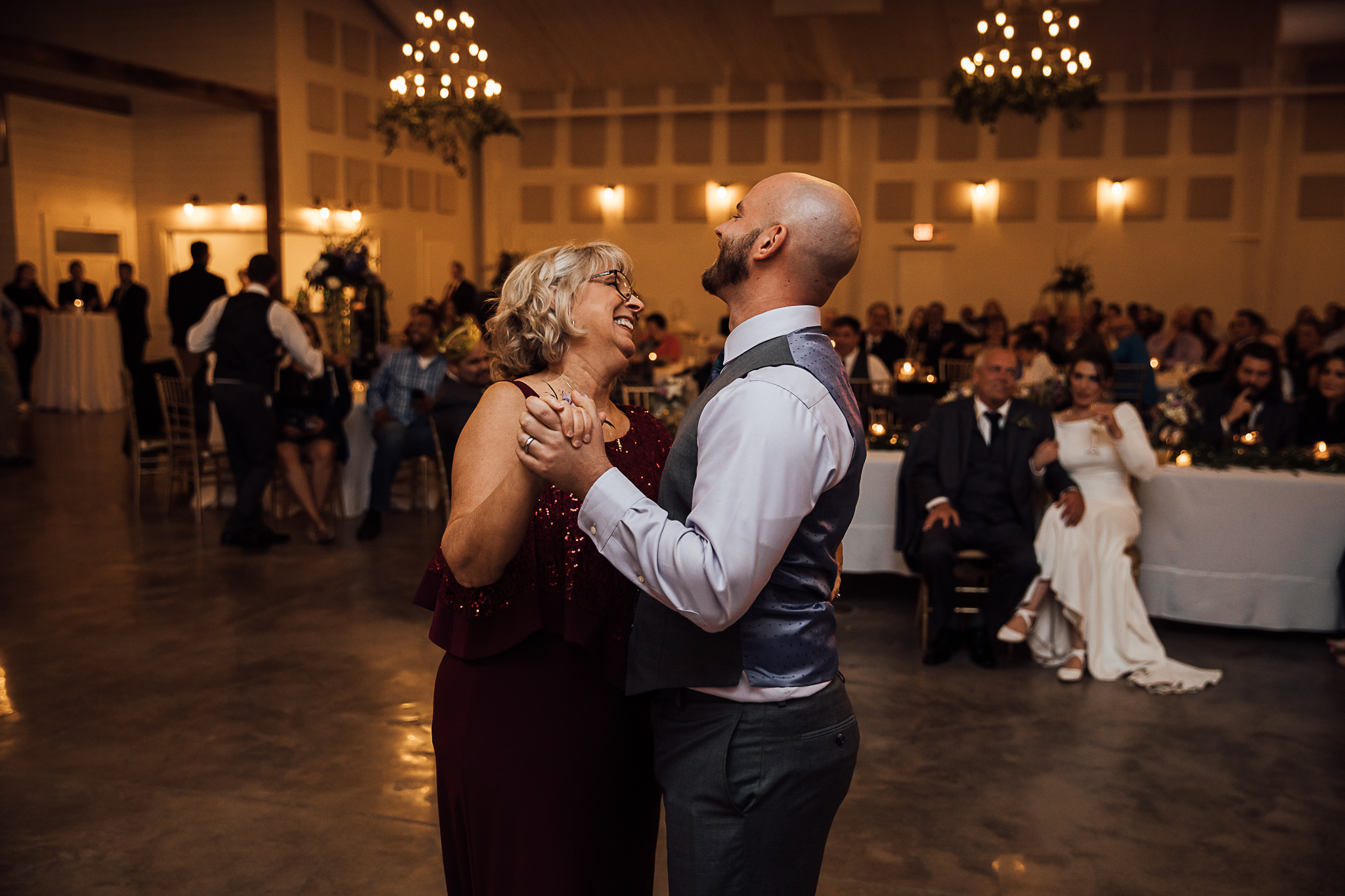 Caitlin-and-Bryan-Avon-Acres-Memphis-TN-Wedding-241.jpg