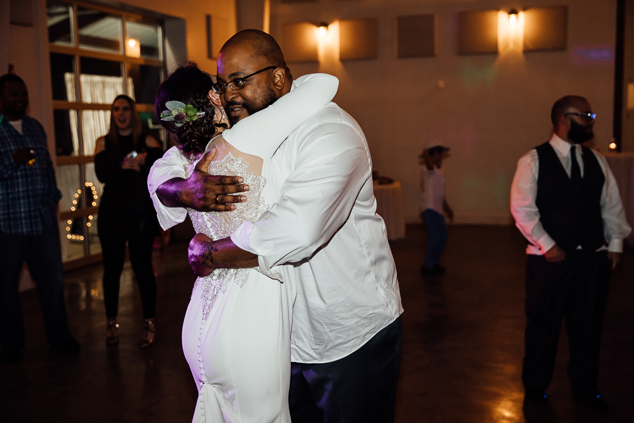 Caitlin-and-Bryan-Avon-Acres-Memphis-TN-Wedding-305.jpg