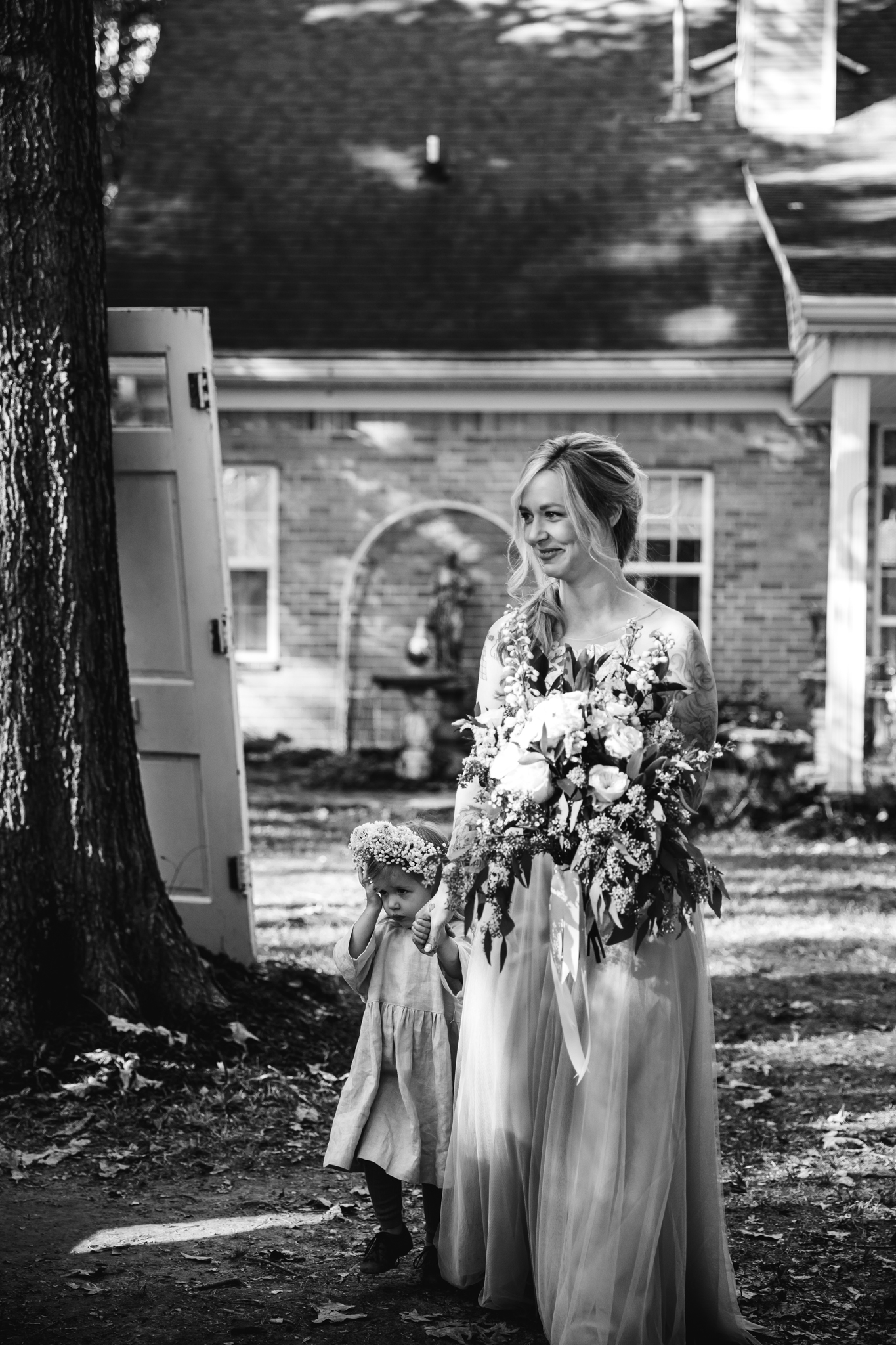 fall-backyard-wedding-memphis-wedding-photographers-thewarmtharoundyou (47 of 181).jpg